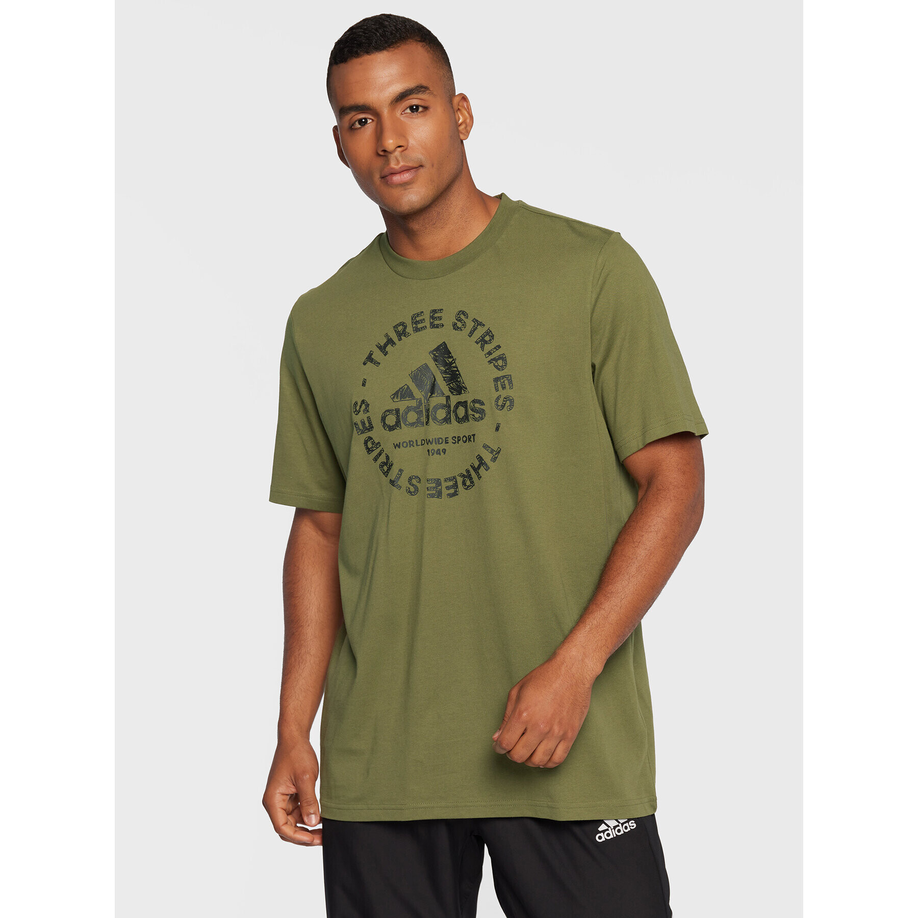 adidas Тишърт HK6766 Зелен Regular Fit - Pepit.bg