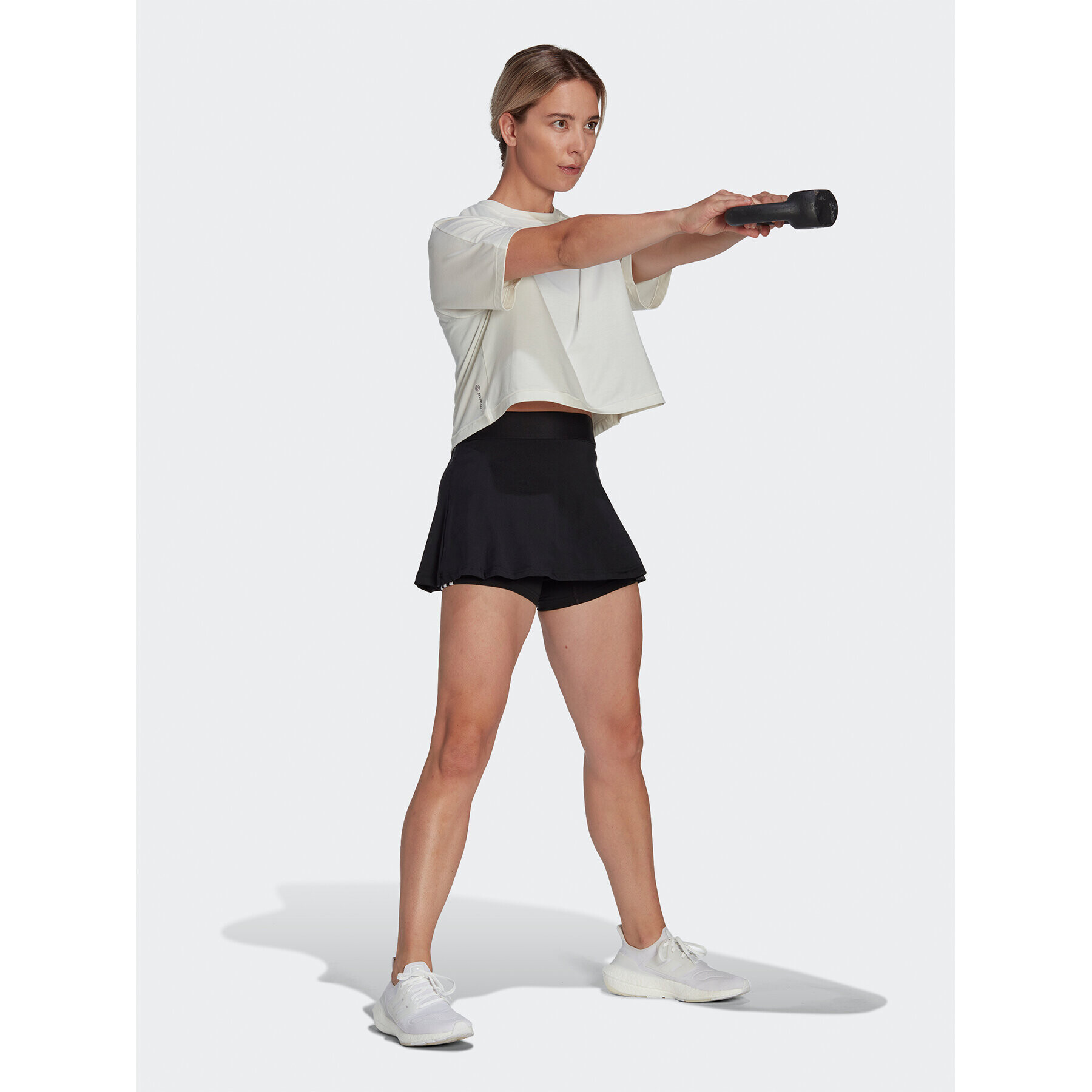 adidas Пола AEROREADY Train Essentials Regular 3-Stripes Performance Skirt HN5545 Черен Regular Fit - Pepit.bg