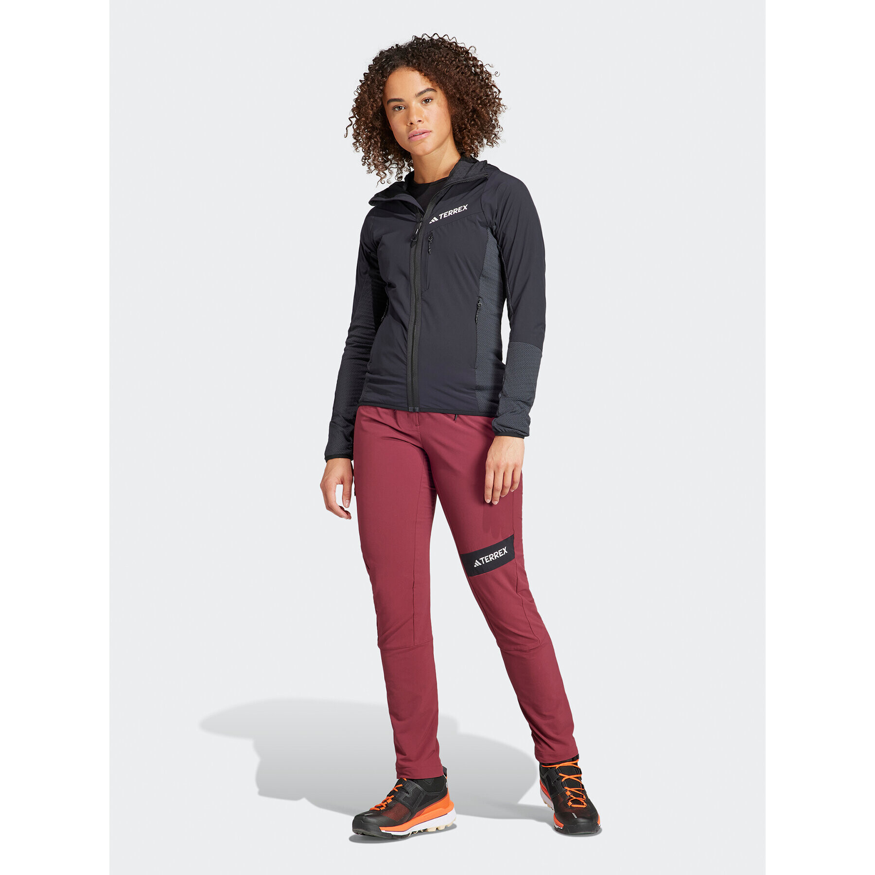 adidas Полар IB1856 Черен Slim Fit - Pepit.bg