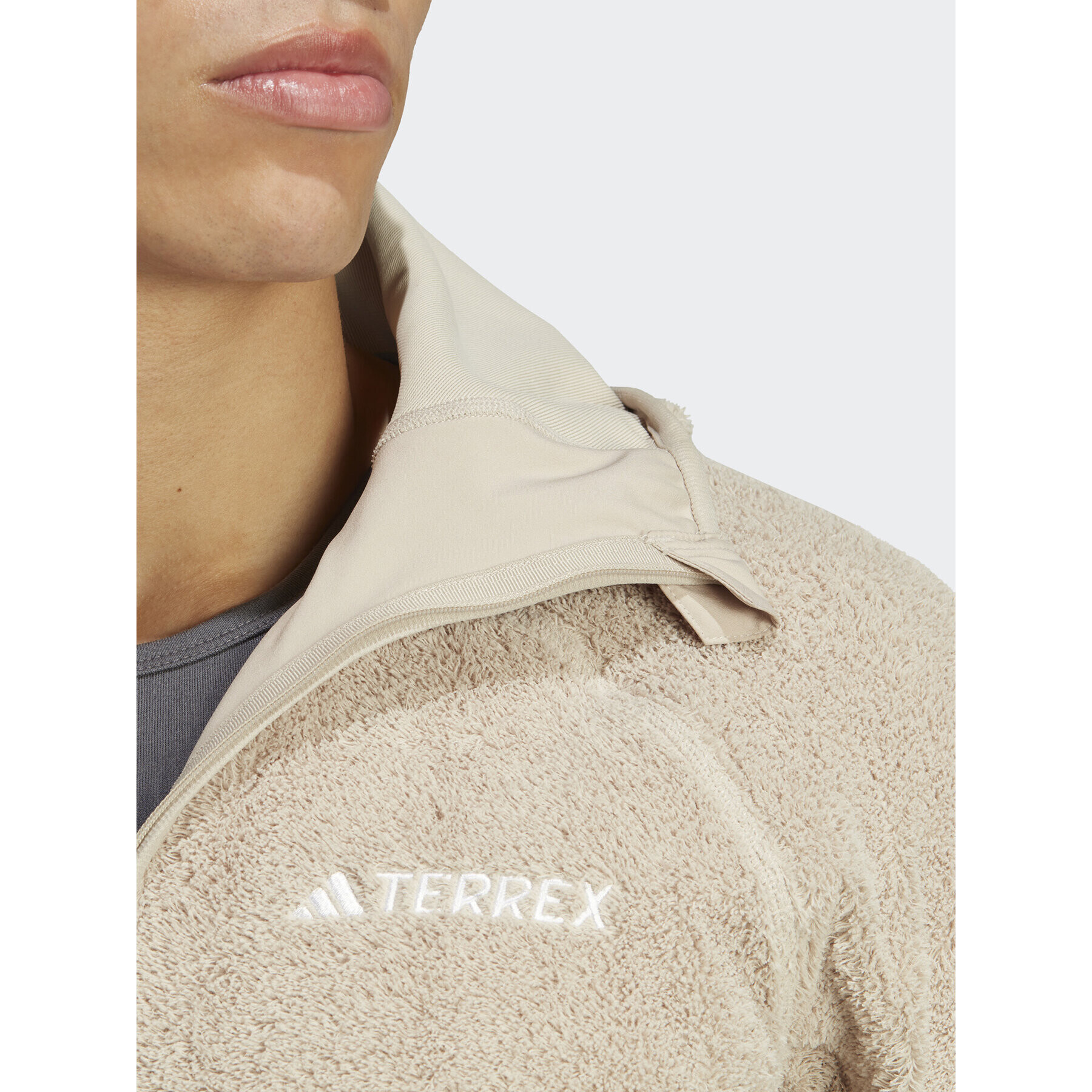 adidas Полар Terrex Techrock Reversible High-Pile-Fleece IB1865 Бежов Slim Fit - Pepit.bg