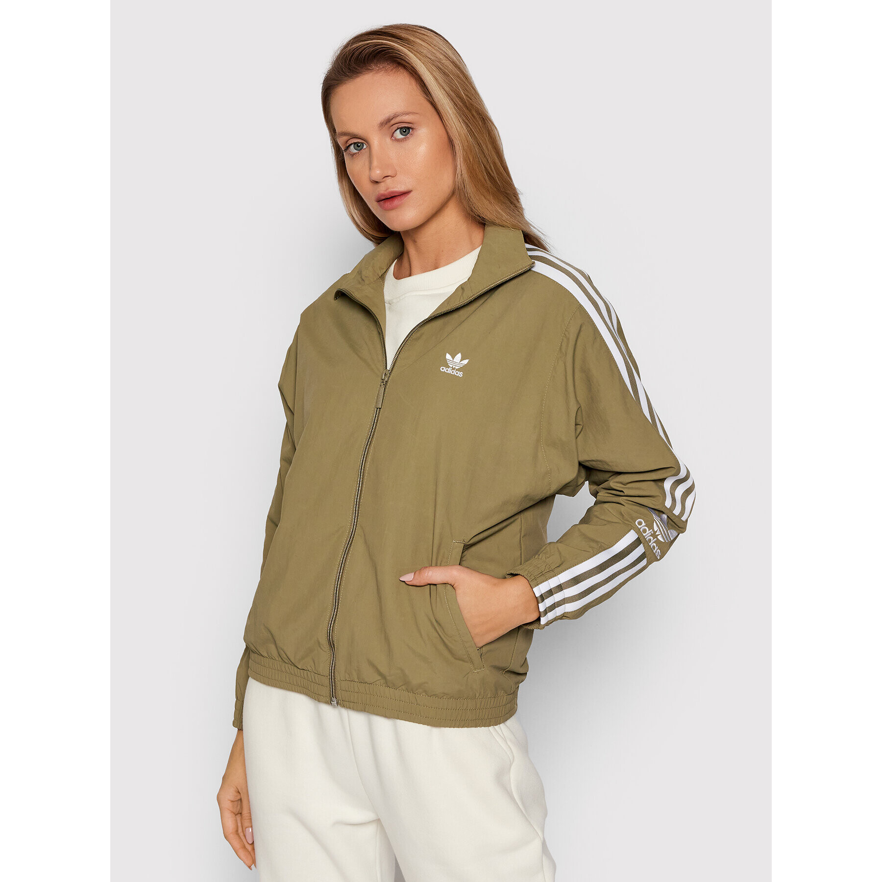 adidas Преходно яке adicolor Classics Lock-Up Track Top H20544 Зелен Regular Fit - Pepit.bg