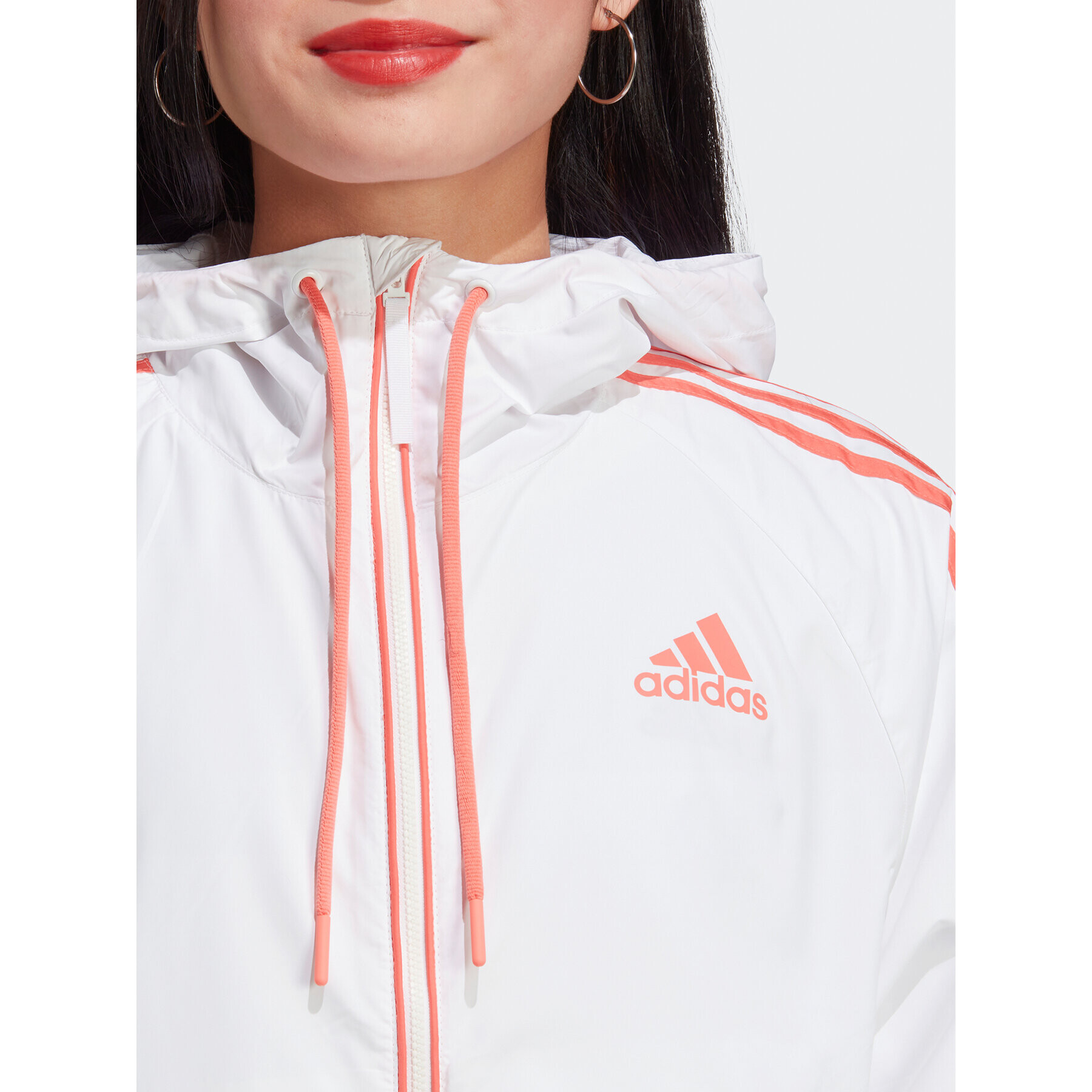 adidas Преходно яке BSC 3-Stripes Wind Jacket HT8752 Бял Loose Fit - Pepit.bg