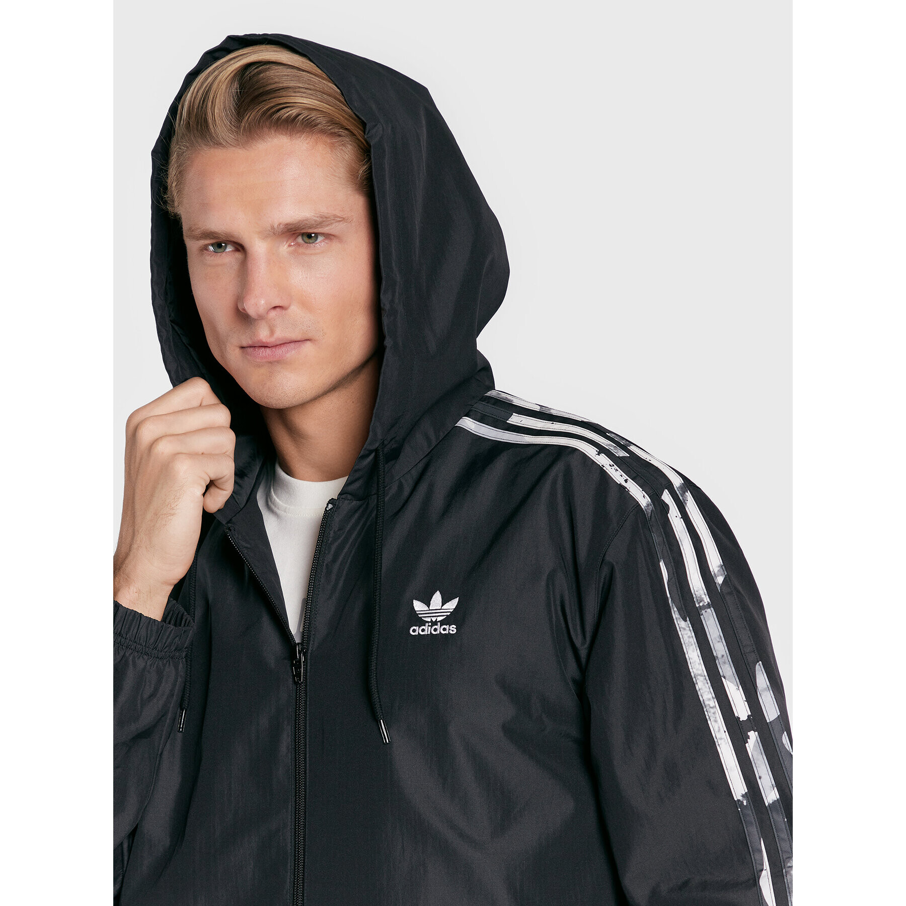 adidas Преходно яке Camo Series HK5139 Черен Relaxed Fit - Pepit.bg