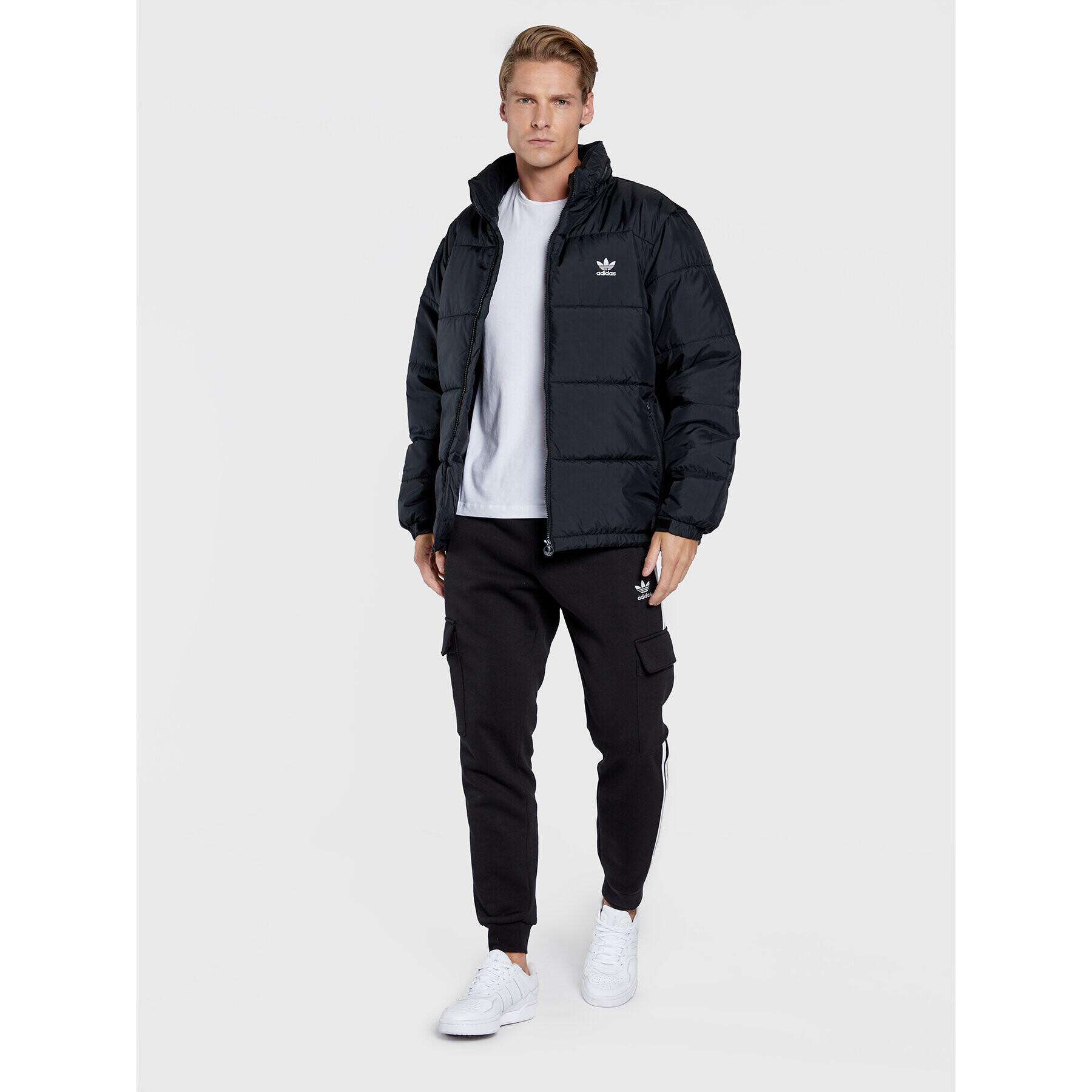 adidas Пухено яке Essentials HL9190 Черен Regular Fit - Pepit.bg