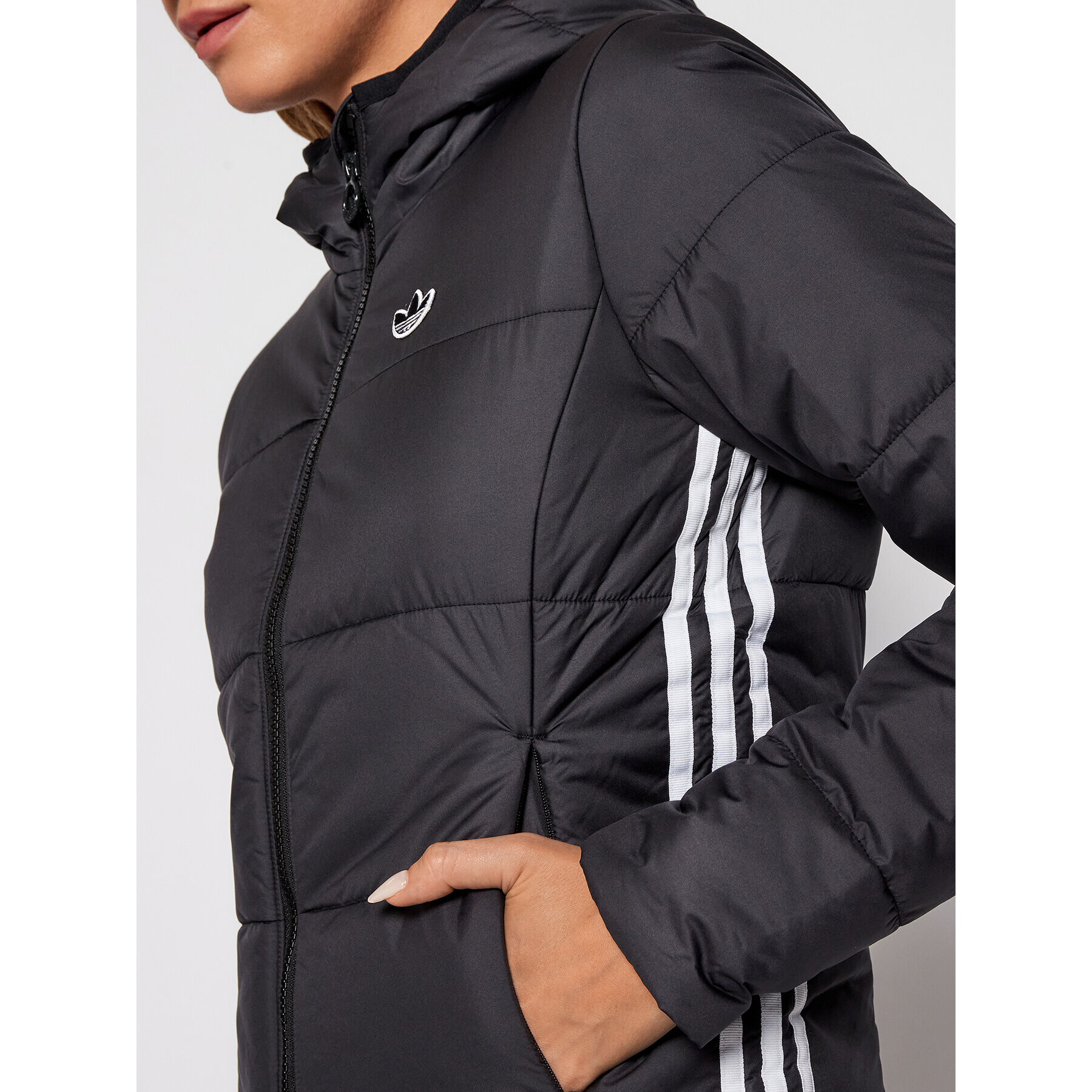 adidas Пухено яке GD2507 Черен Slim Fit - Pepit.bg