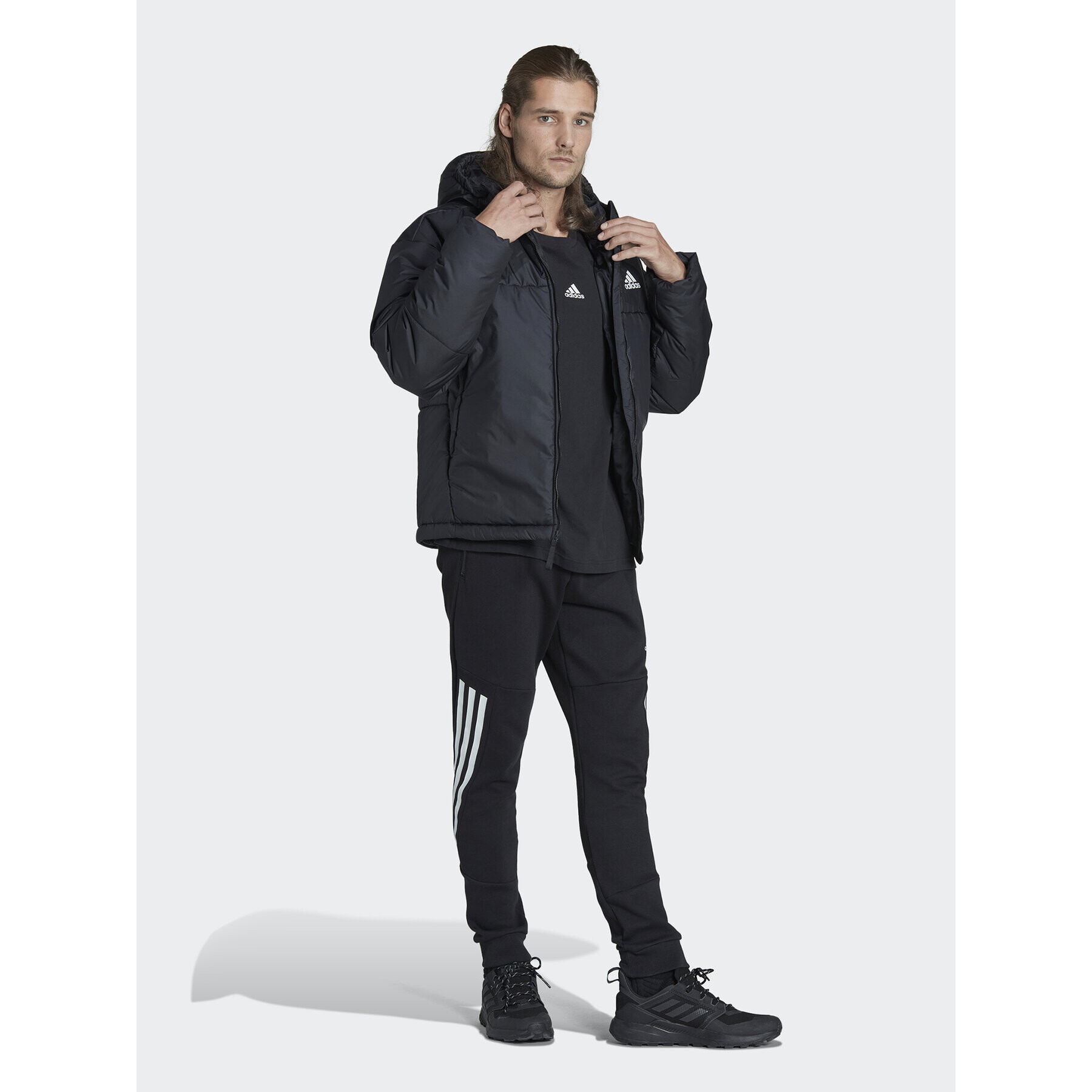 adidas Пухено яке Bsc 3-Stripes HG8756 Черен Regular Fit - Pepit.bg