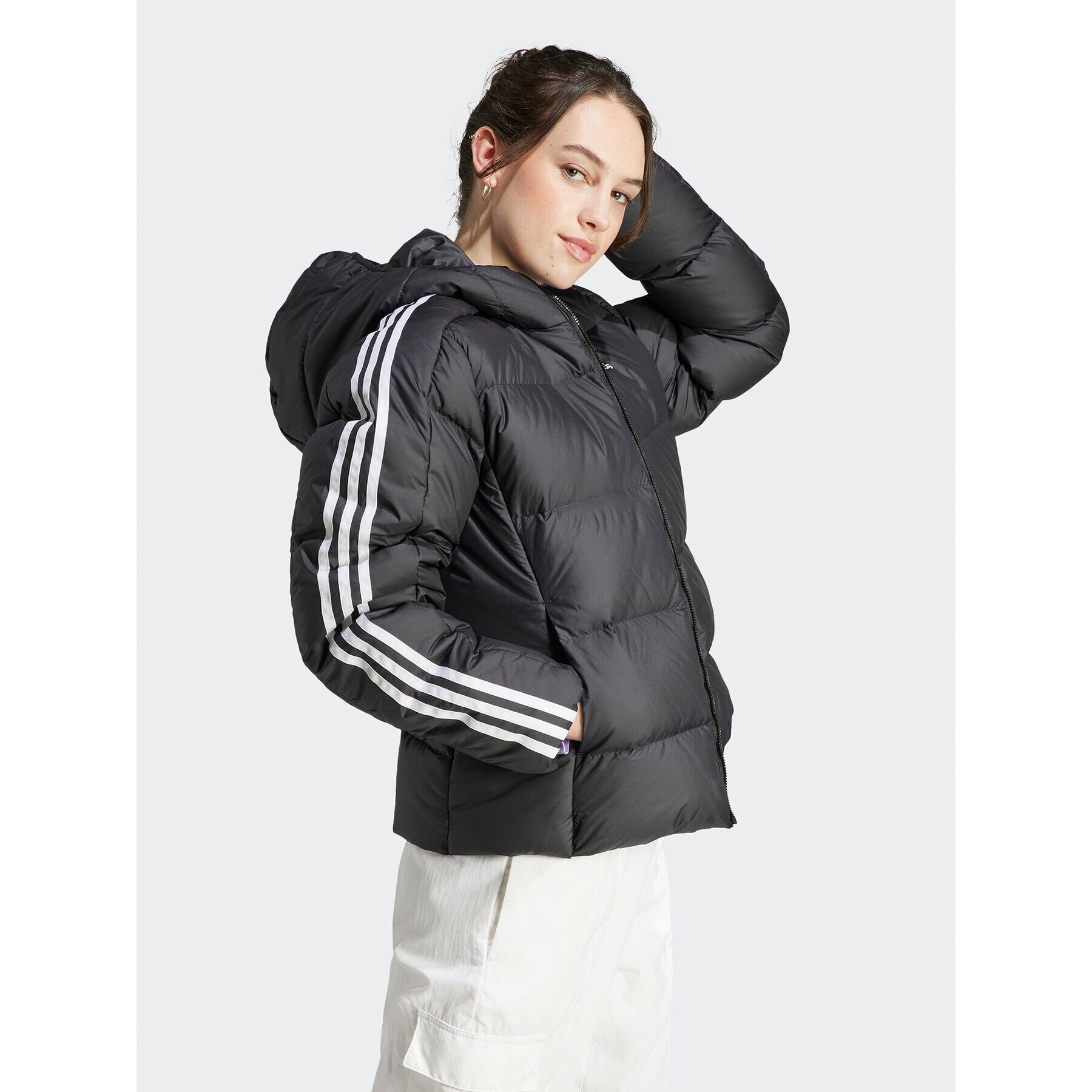 adidas Пухено яке Essentials 3-Stripes Mid Down HZ8483 Черен Regular Fit - Pepit.bg