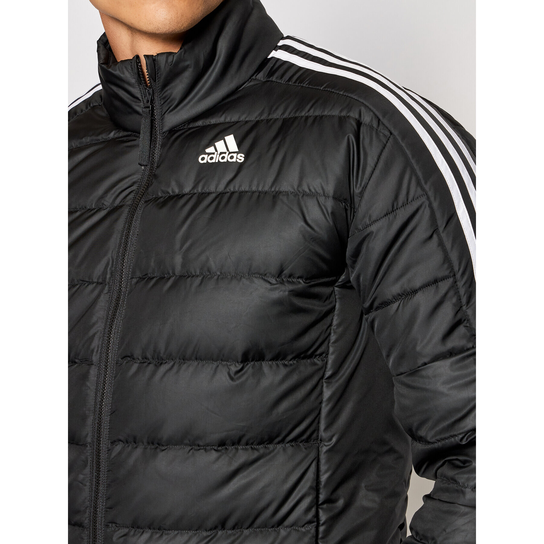 adidas Пухено яке Essentials GH4589 Черен Slim Fit - Pepit.bg