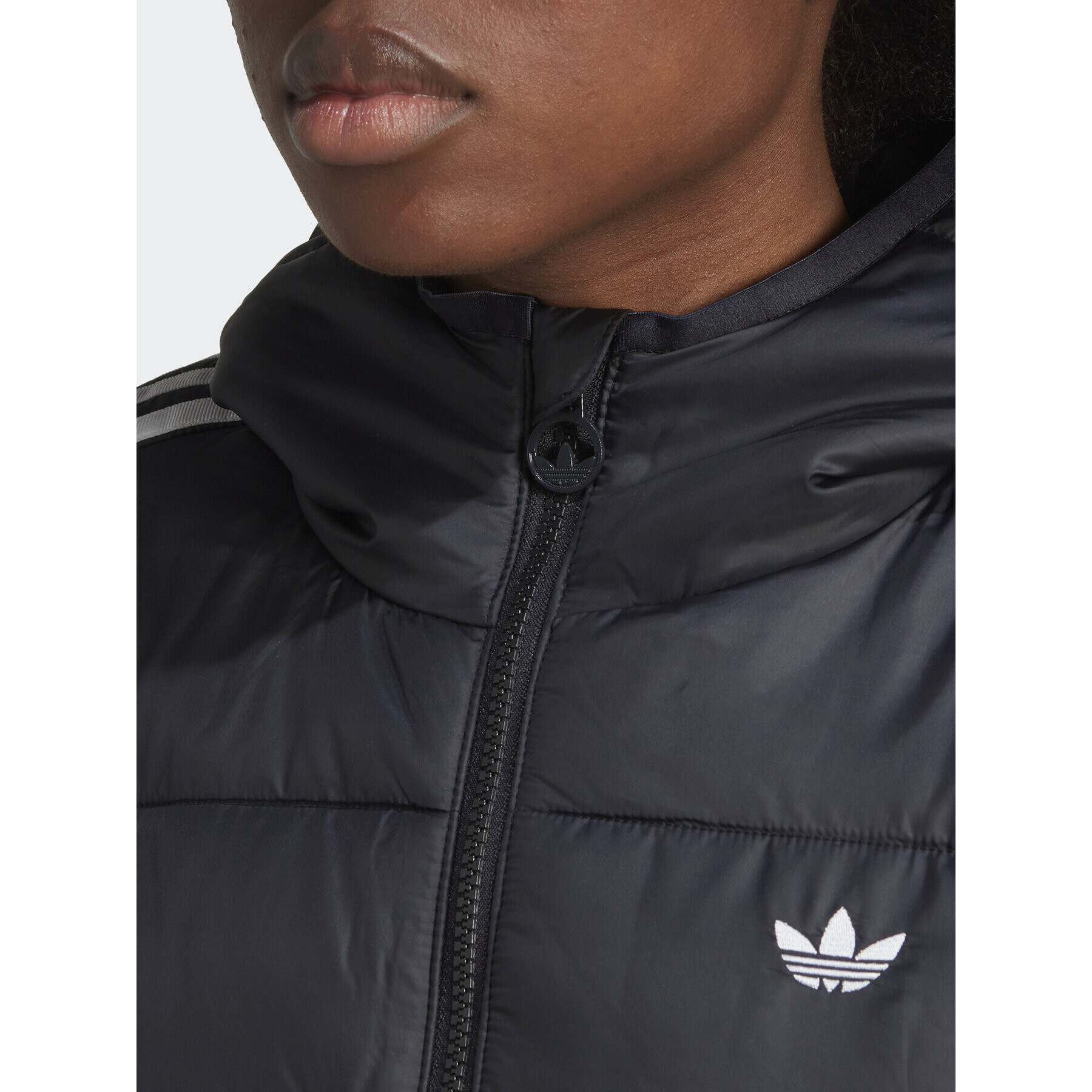 adidas Пухено яке Premium HK5253 Черен Slim Fit - Pepit.bg