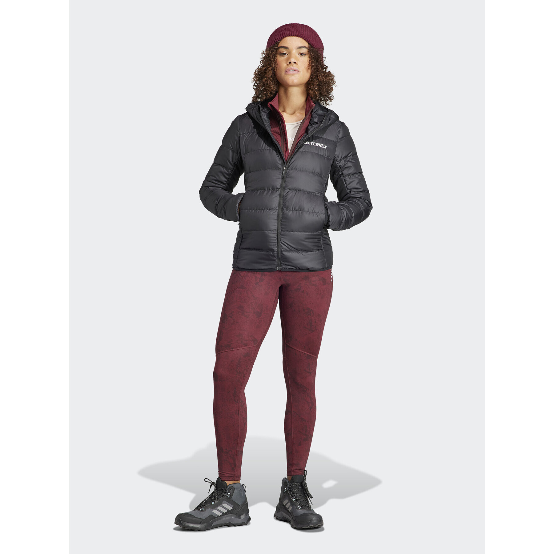 adidas Пухено яке Terrex Multi Light Down IP6034 Черен Slim Fit - Pepit.bg