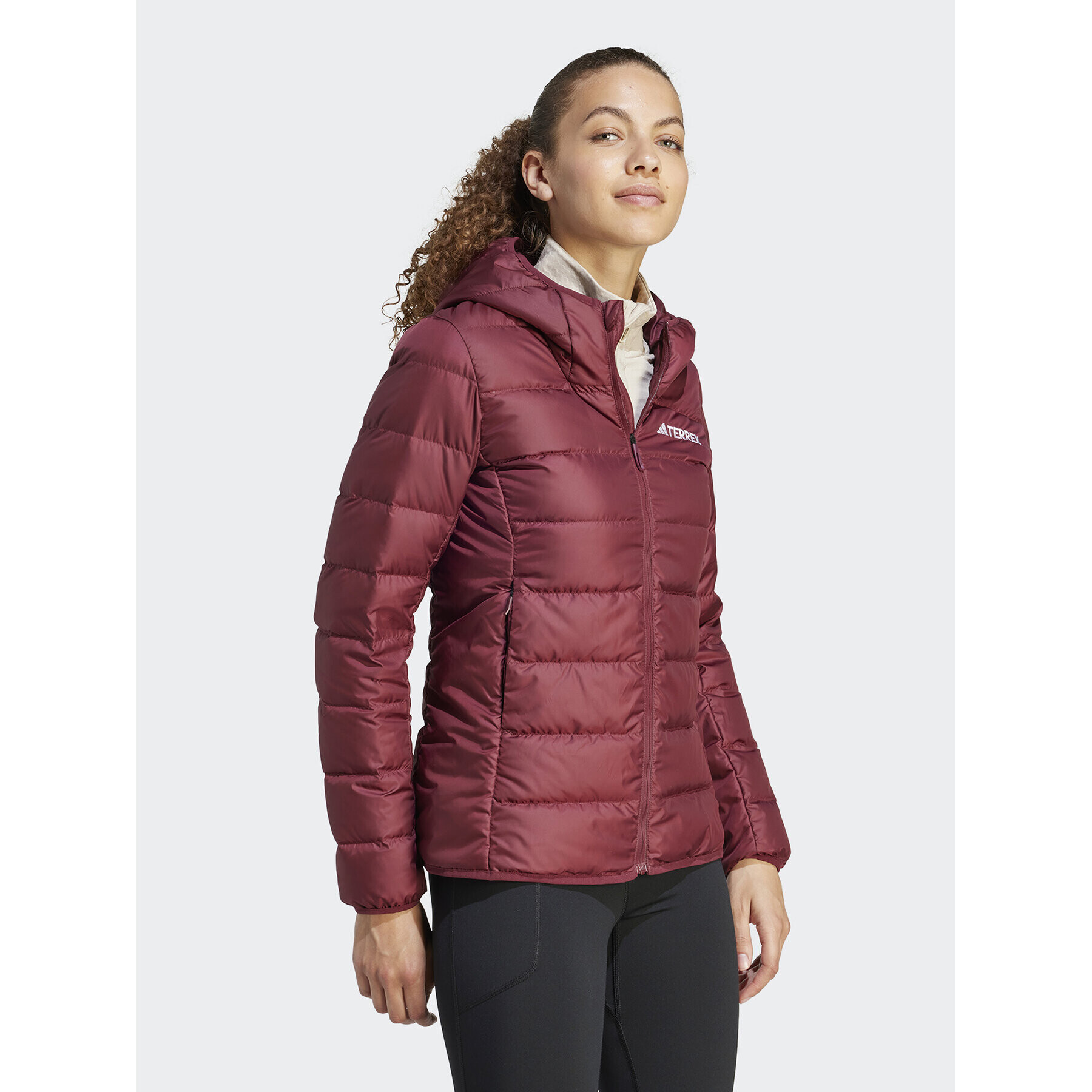 adidas Пухено яке Terrex Multi Light Down IP6035 Червен Slim Fit - Pepit.bg