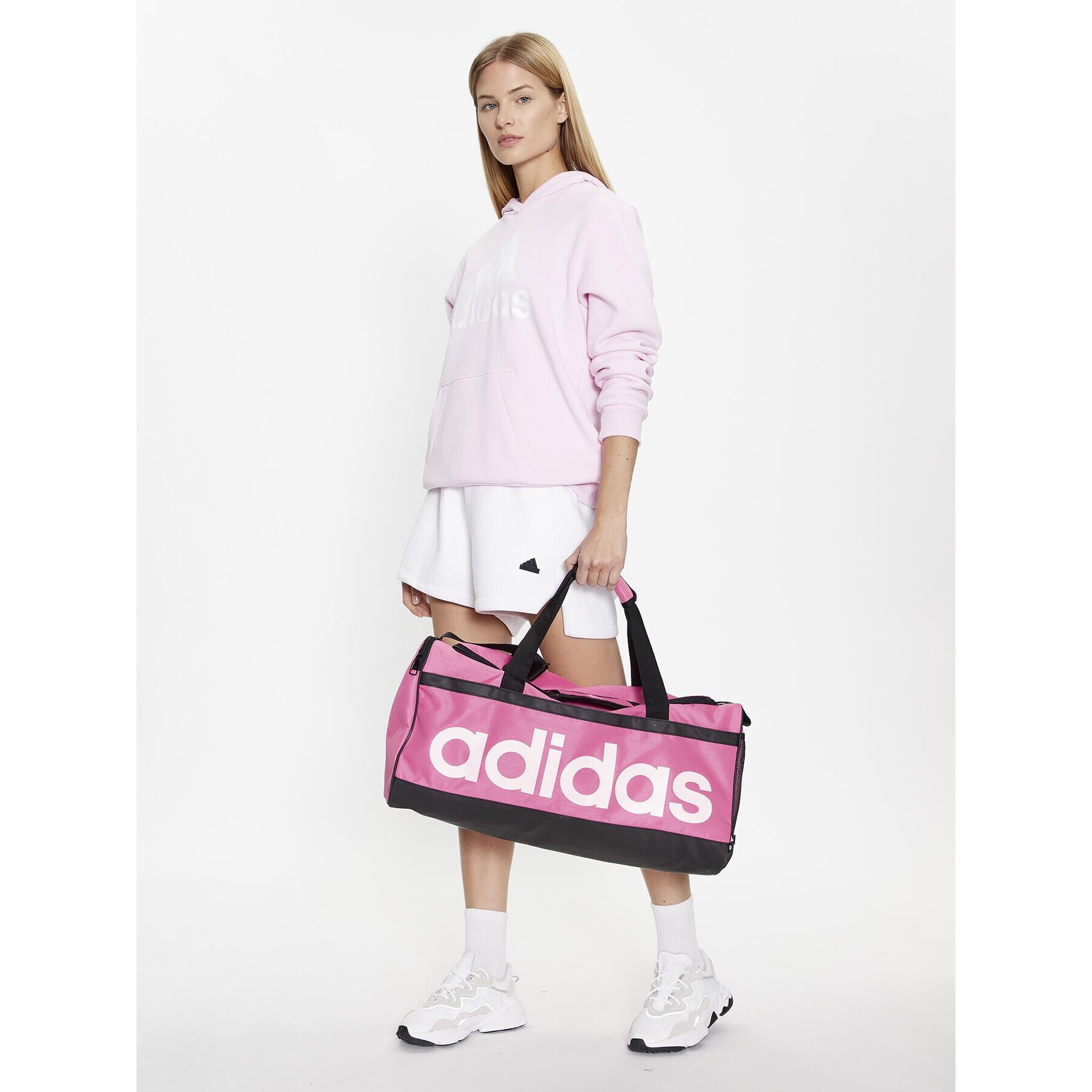 adidas Сак Linear Duffel M HR5351 Розов - Pepit.bg