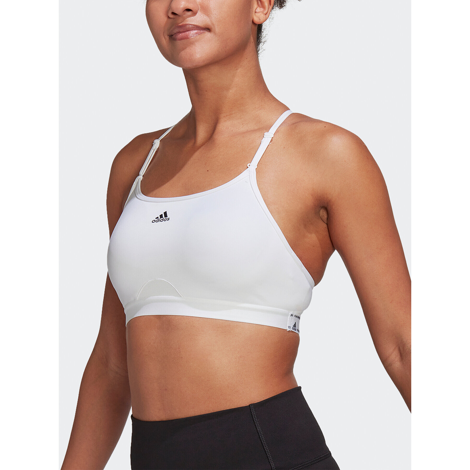 adidas Спортен сутиен Aeroreact Training Light-Support Bra HC5421 Бял - Pepit.bg