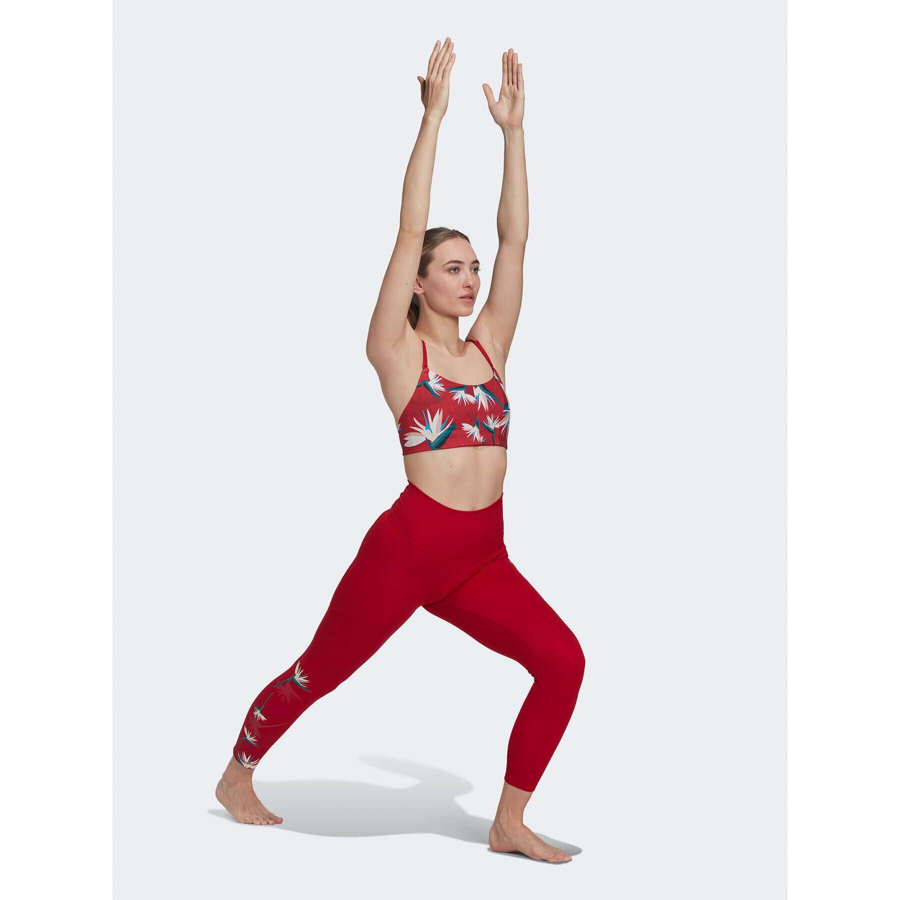 adidas Спортен сутиен Thebe Magugu Studio Light-Support Bra HM9256 Червен - Pepit.bg