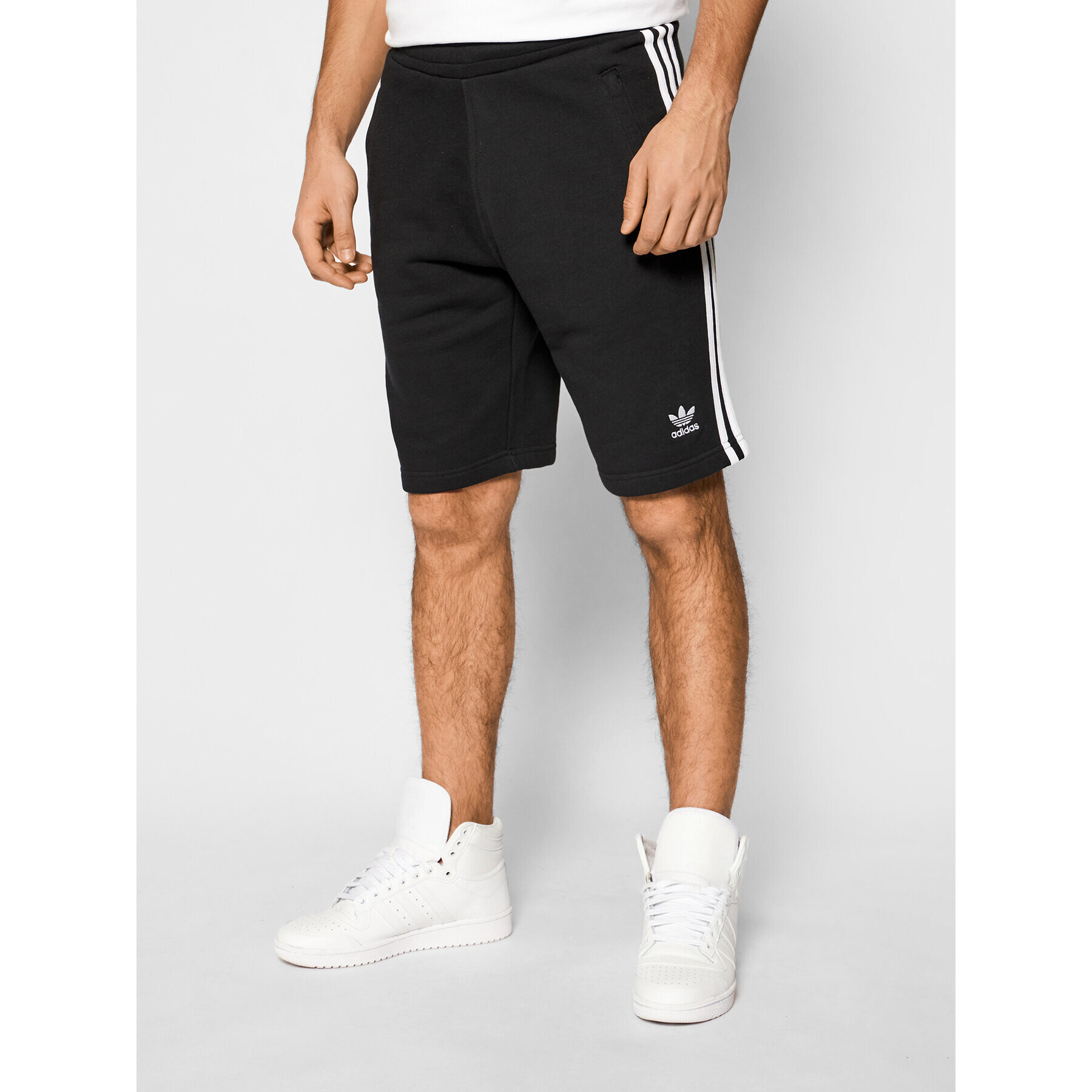adidas Спортни шорти 3-Stripe DH5798 Черен Regular Fit - Pepit.bg