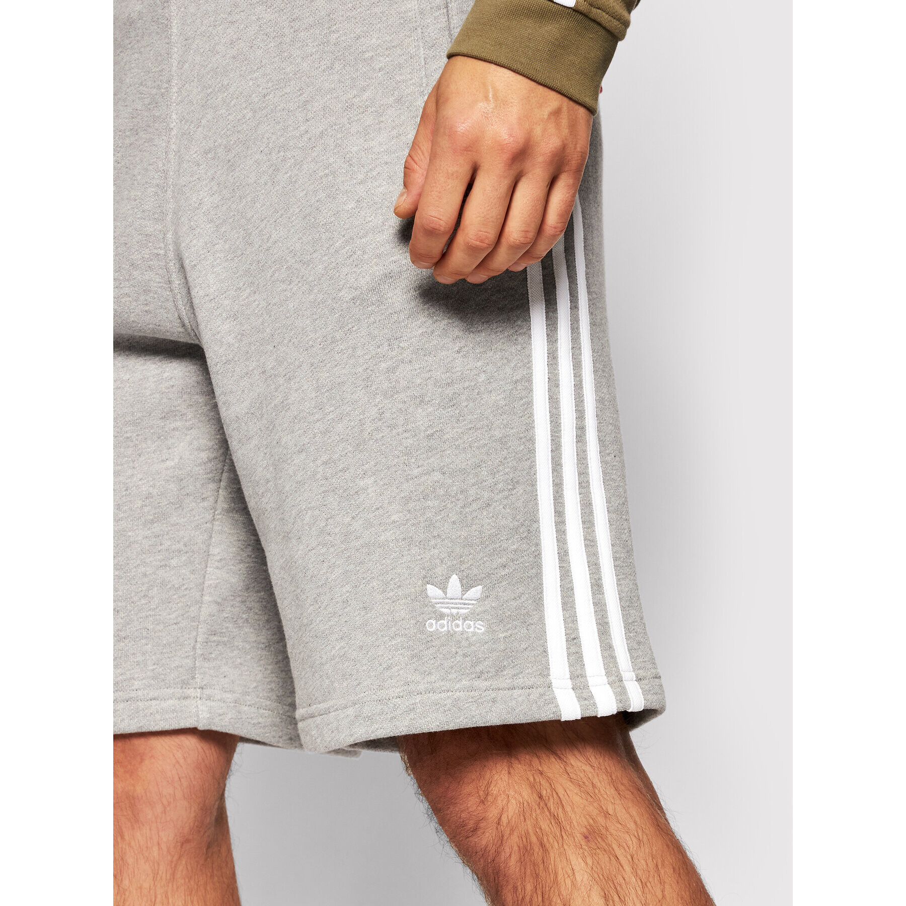 adidas Спортни шорти 3-Stripes DH5803 Сив Regular Fit - Pepit.bg