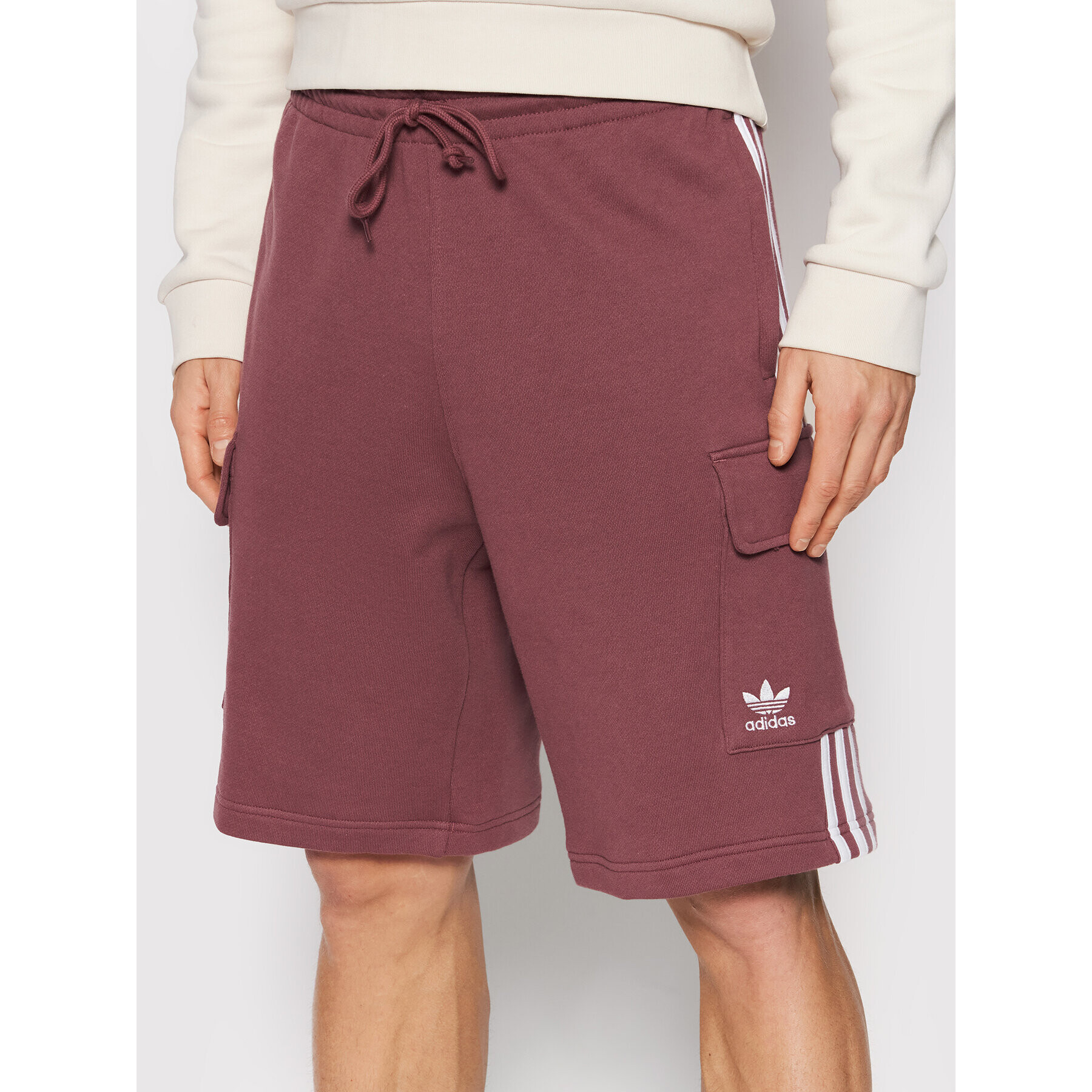 adidas Спортни шорти 3S Cargo HC1907 Бордо Regular Fit - Pepit.bg
