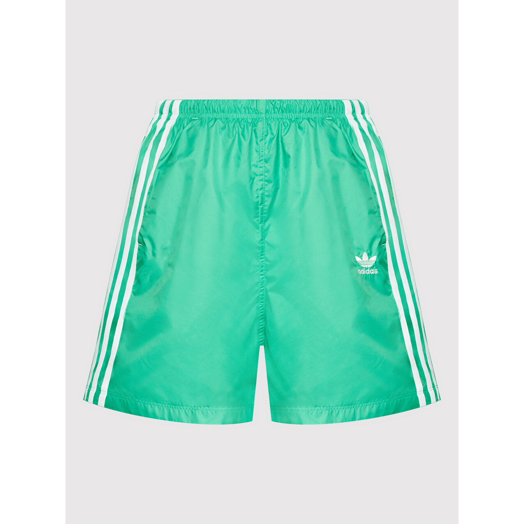 adidas Спортни шорти adicolor Classics Ripstop HC1916 Зелен Regular Fit - Pepit.bg