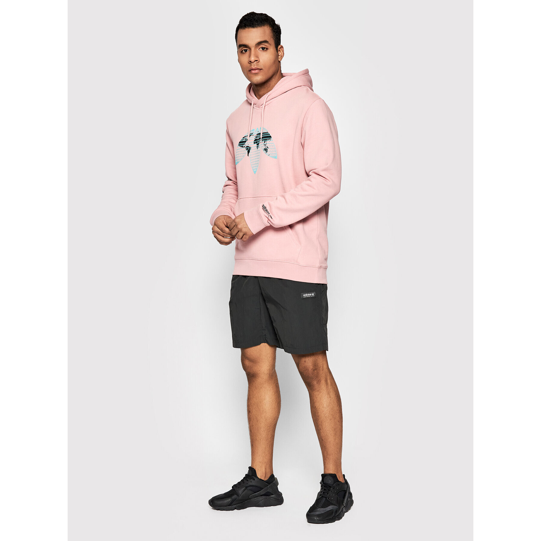 adidas Спортни шорти Adventure Cargo HF4797 Черен Regular Fit - Pepit.bg