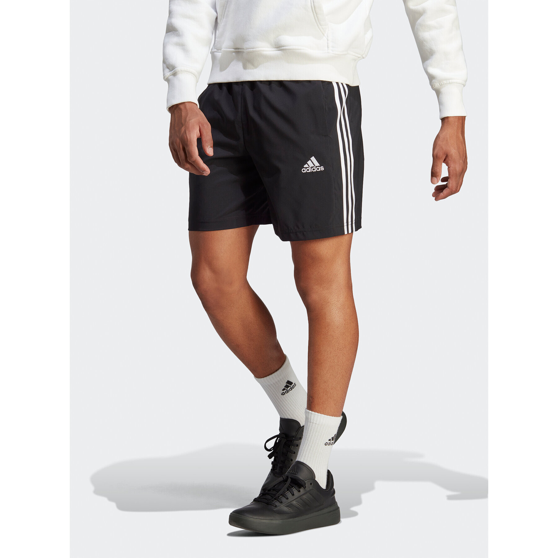 adidas Спортни шорти AEROREADY Essentials Chelsea 3-Stripes Shorts IC1484 Черен Regular Fit - Pepit.bg