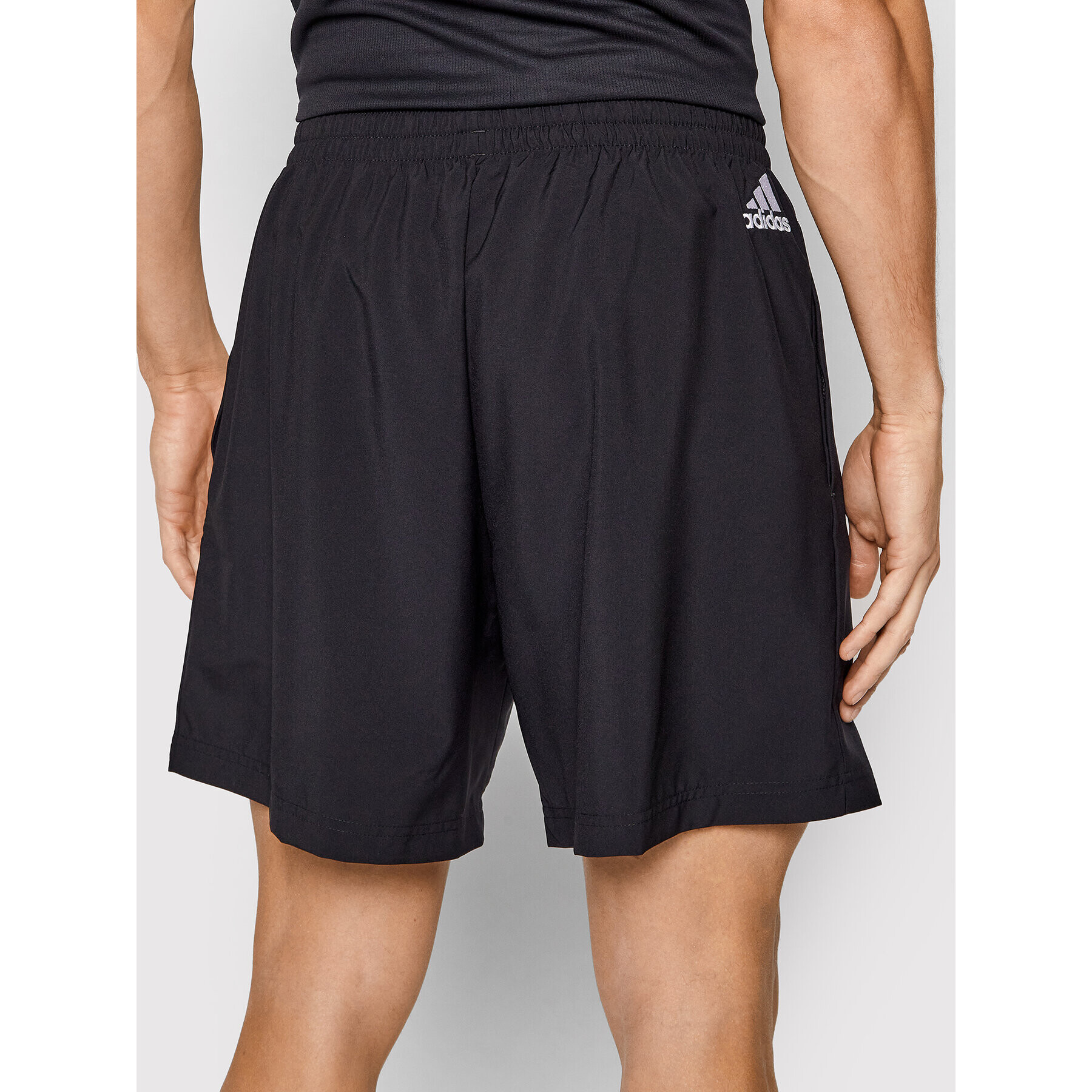 adidas Спортни шорти Aeroready Essentials Chelsea GK9607 Черен Regular Fit - Pepit.bg