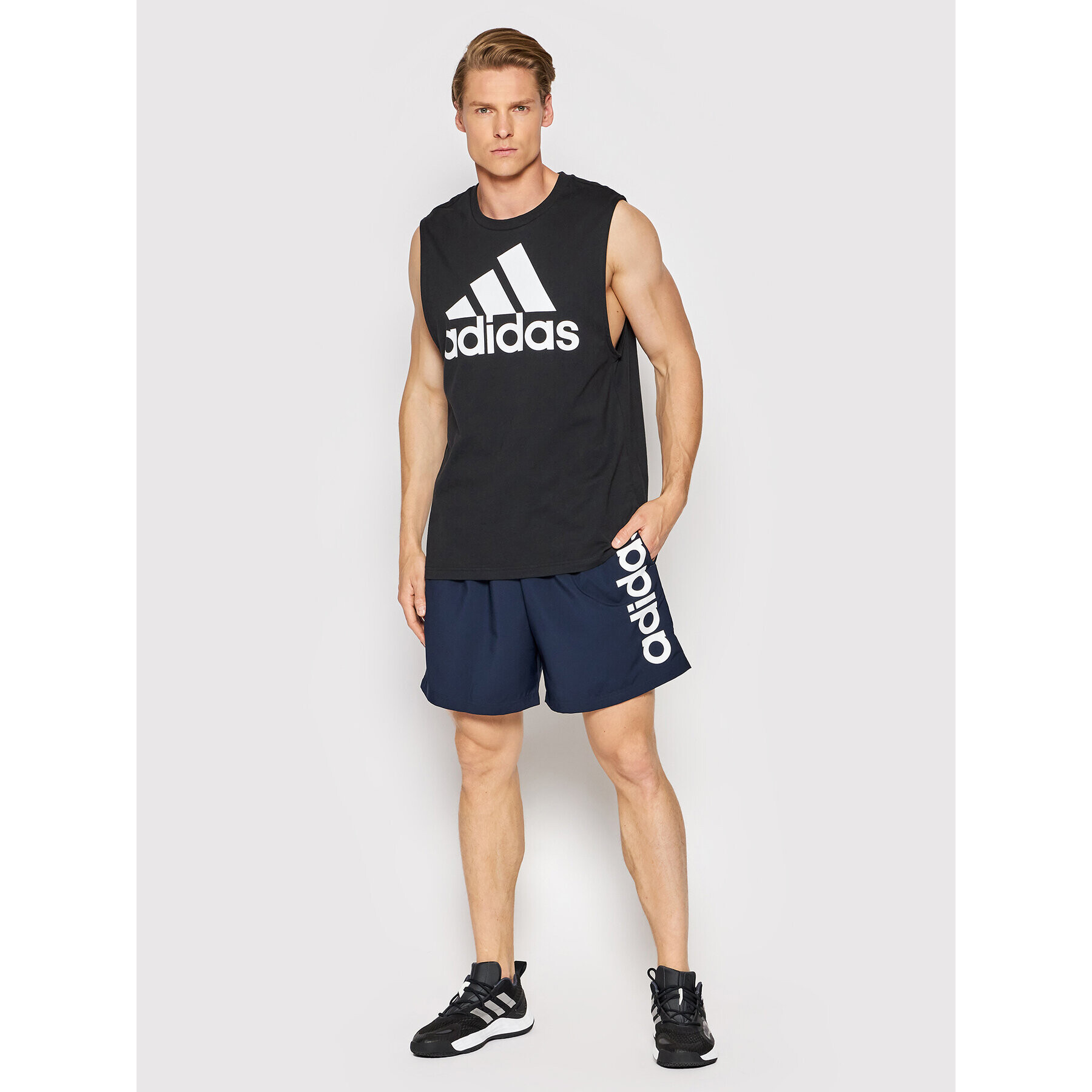 adidas Спортни шорти Aeroready Essentials Chelsea Linear Logo GK9608 Тъмносин Regular Fit - Pepit.bg