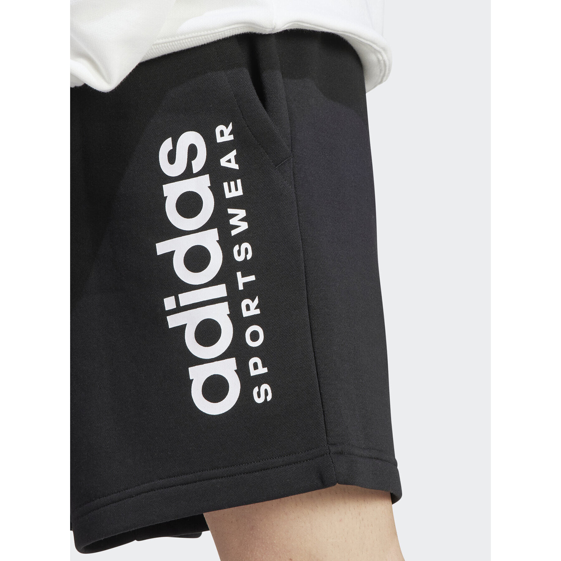 adidas Спортни шорти All SZN Fleece Graphic Shorts IC9792 Черен Regular Fit - Pepit.bg