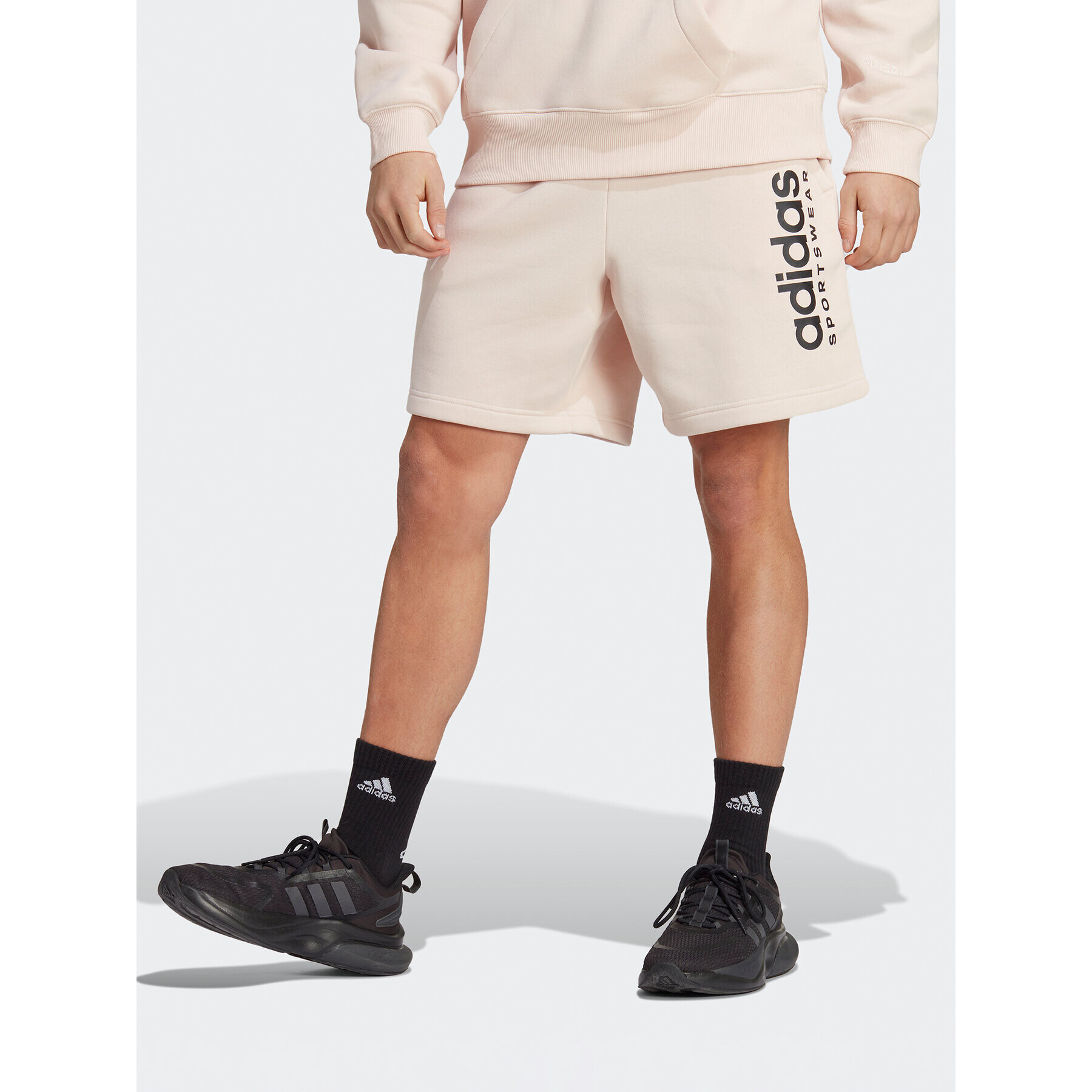 adidas Спортни шорти All SZN Fleece Graphic Shorts IC9794 Розов Regular Fit - Pepit.bg