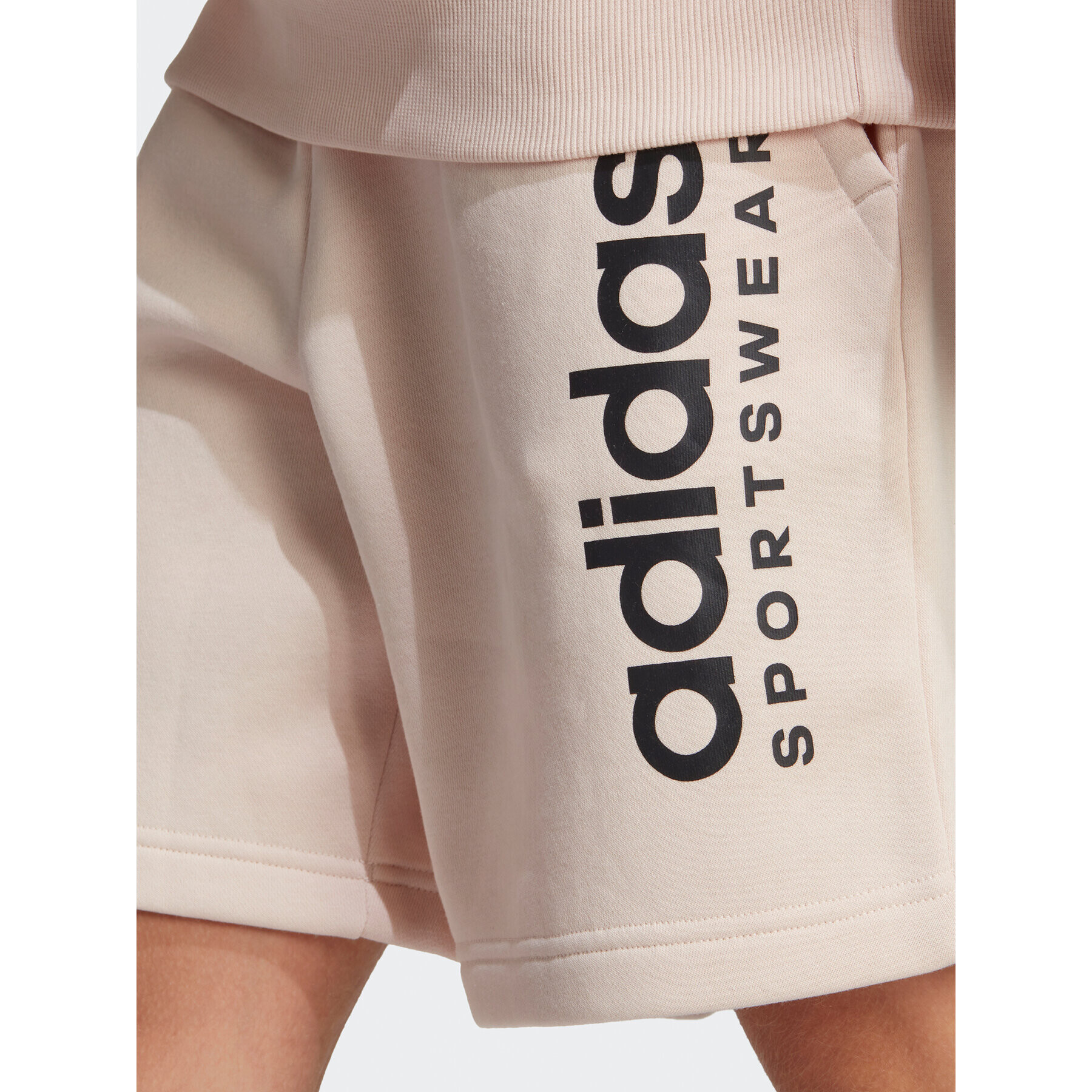 adidas Спортни шорти All SZN Fleece Graphic Shorts IC9794 Розов Regular Fit - Pepit.bg