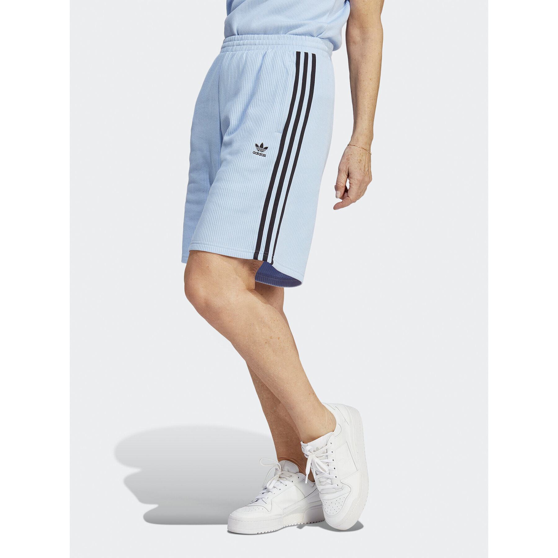 adidas Спортни шорти Bermuda Shorts IC5449 Син - Pepit.bg