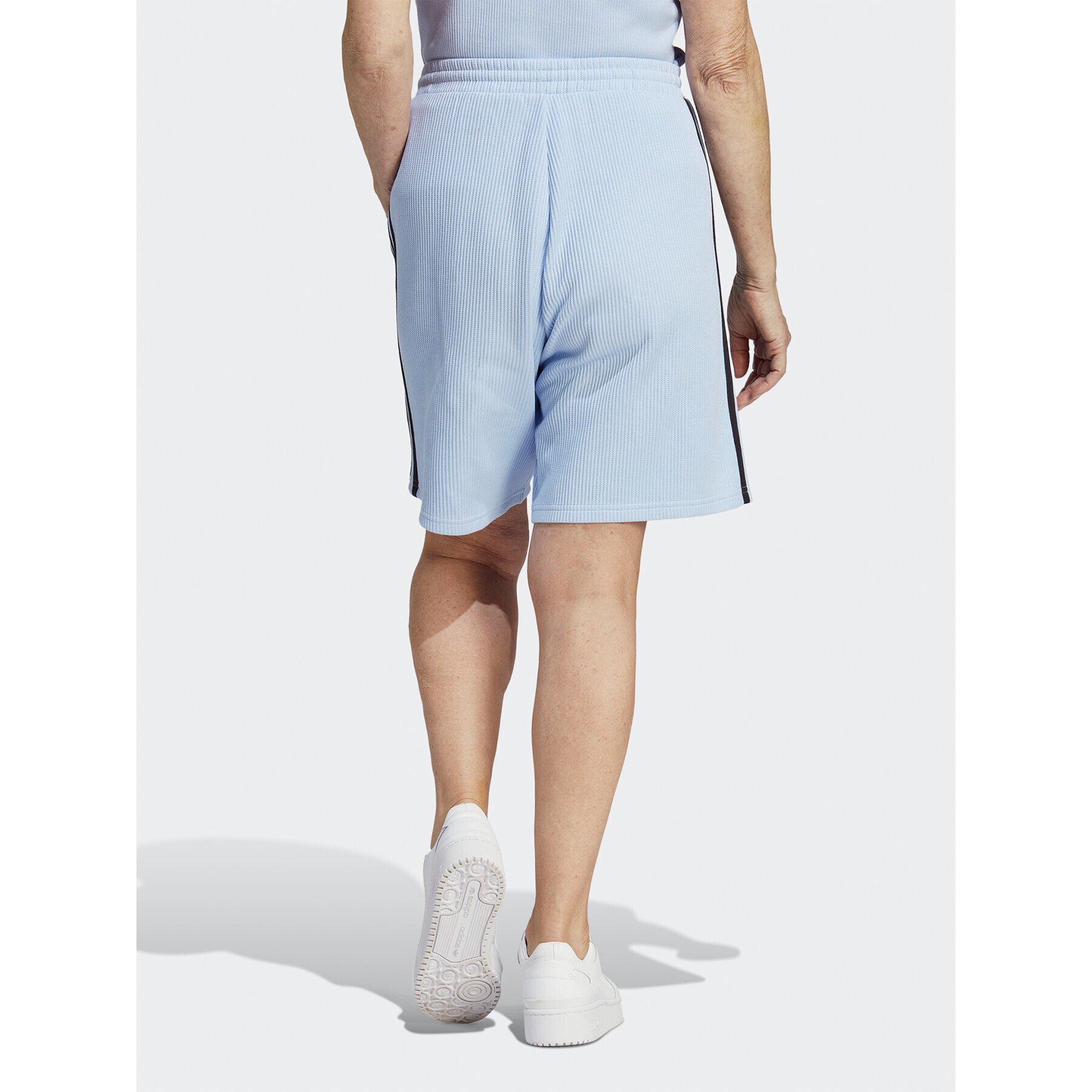 adidas Спортни шорти Bermuda Shorts IC5449 Син - Pepit.bg