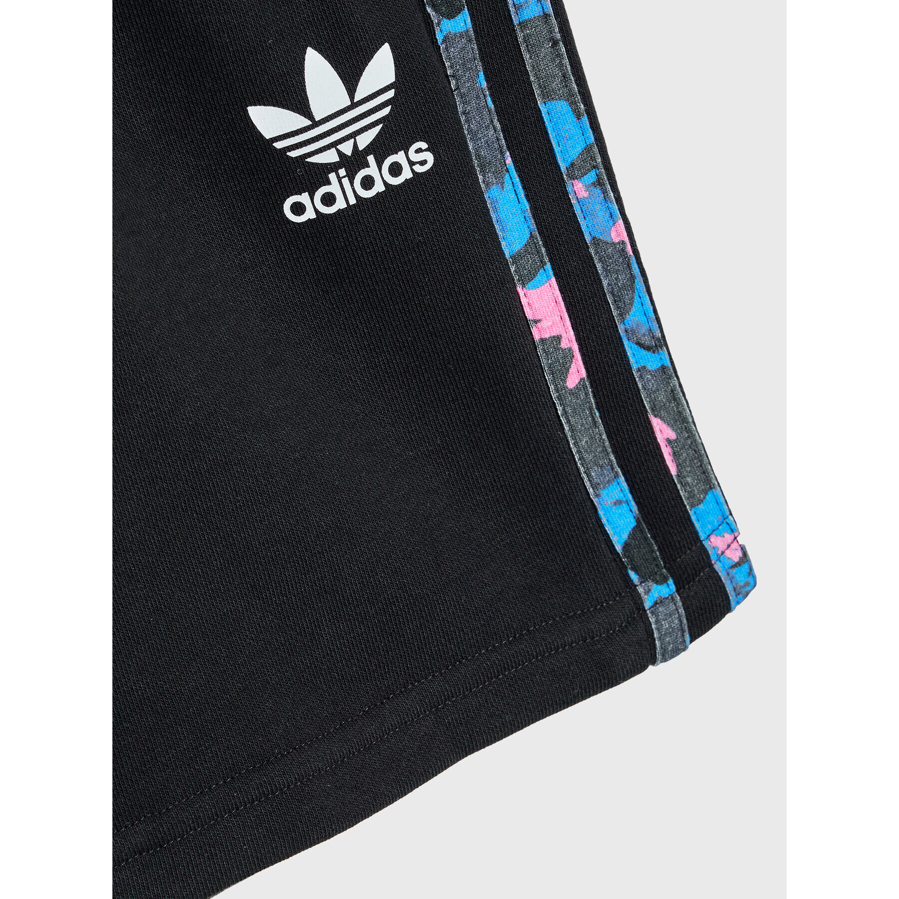 adidas Спортни шорти Camo HK0325 Черен Regular Fit - Pepit.bg