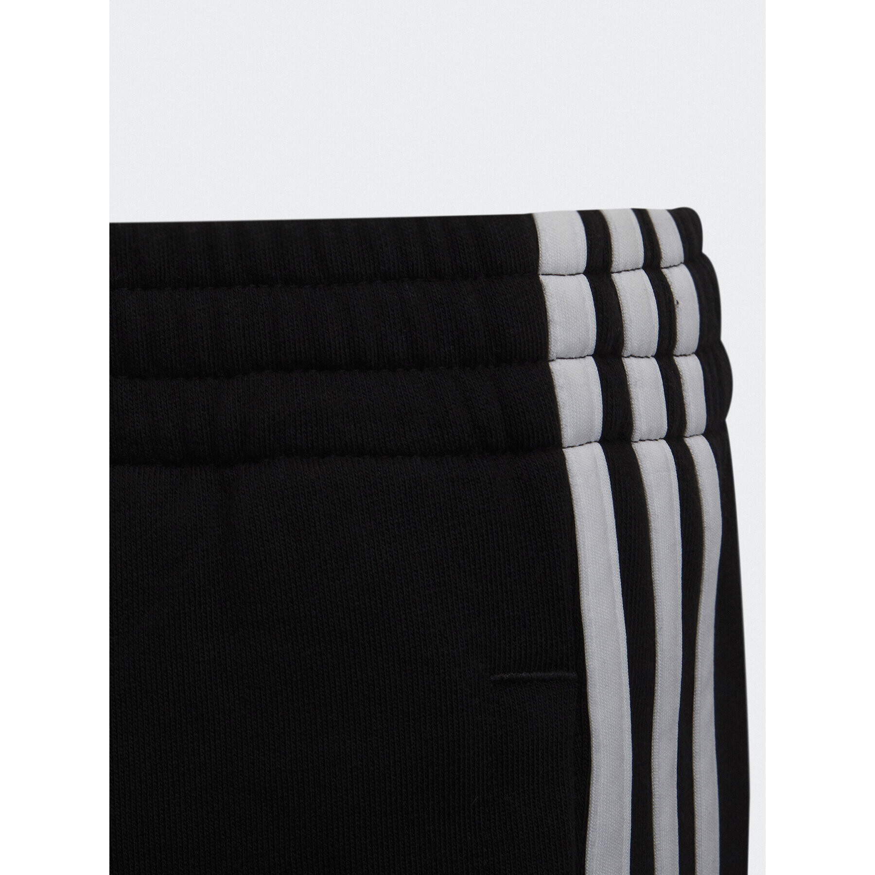 adidas Спортни шорти Essentials 3-Stripes Shorts H65791 Черен Regular Fit - Pepit.bg