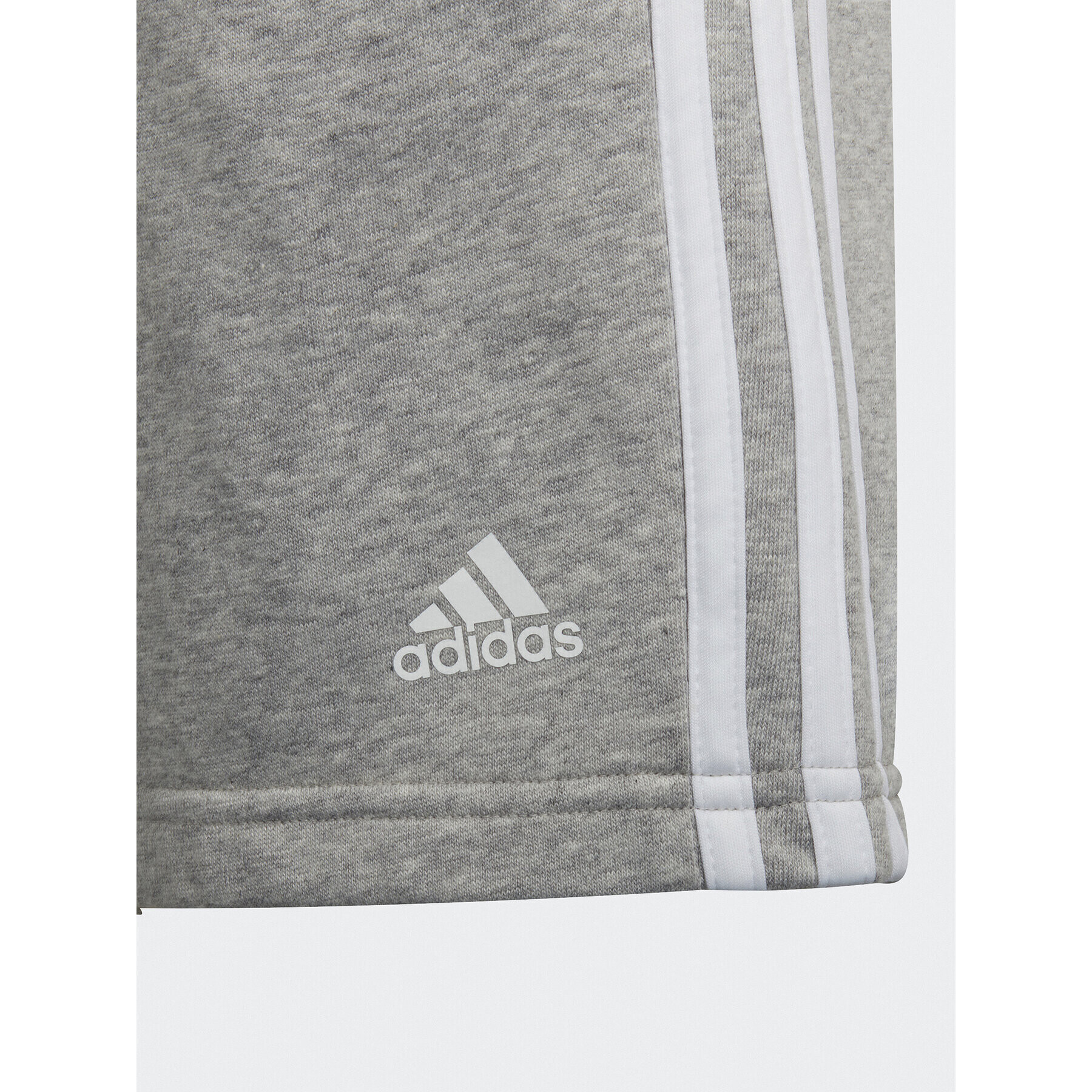 adidas Спортни шорти Essentials 3-Stripes Shorts HF1901 Сив Regular Fit - Pepit.bg