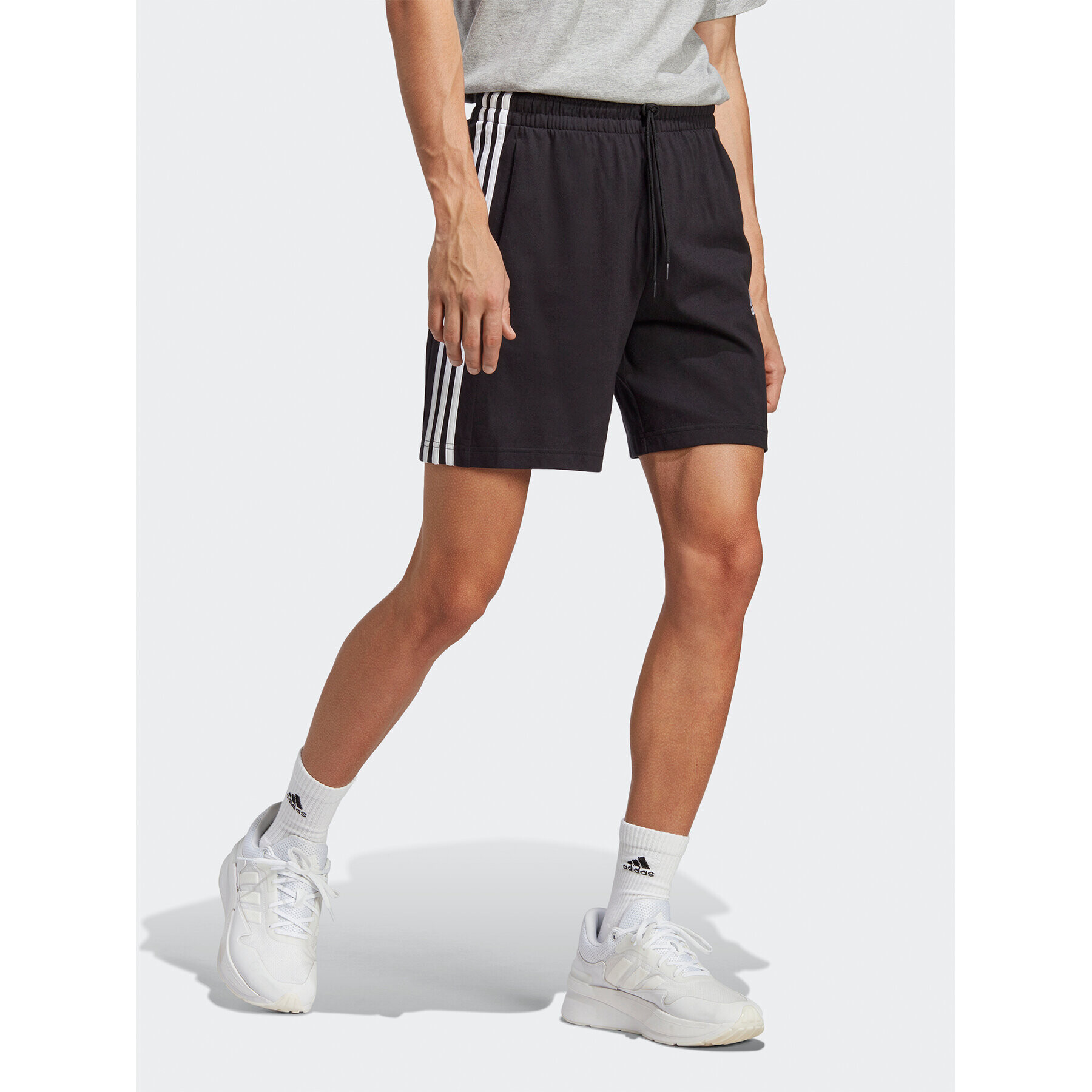 adidas Спортни шорти Essentials 3-Stripes Shorts IC9378 Черен Regular Fit - Pepit.bg