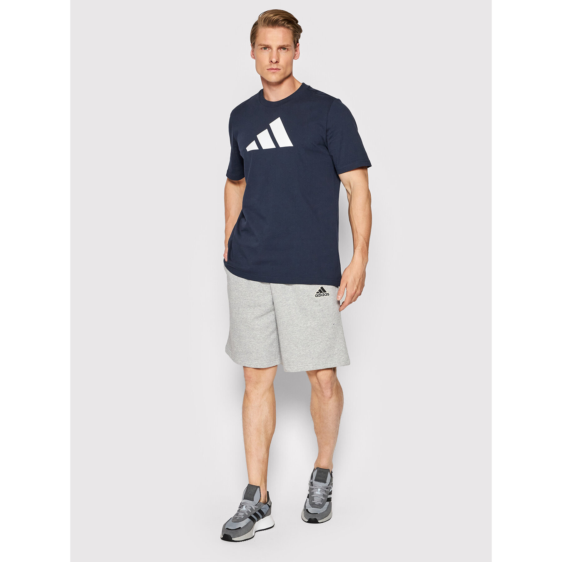 adidas Спортни шорти Essentials Feelcomfy HE1814 Сив Regular Fit - Pepit.bg