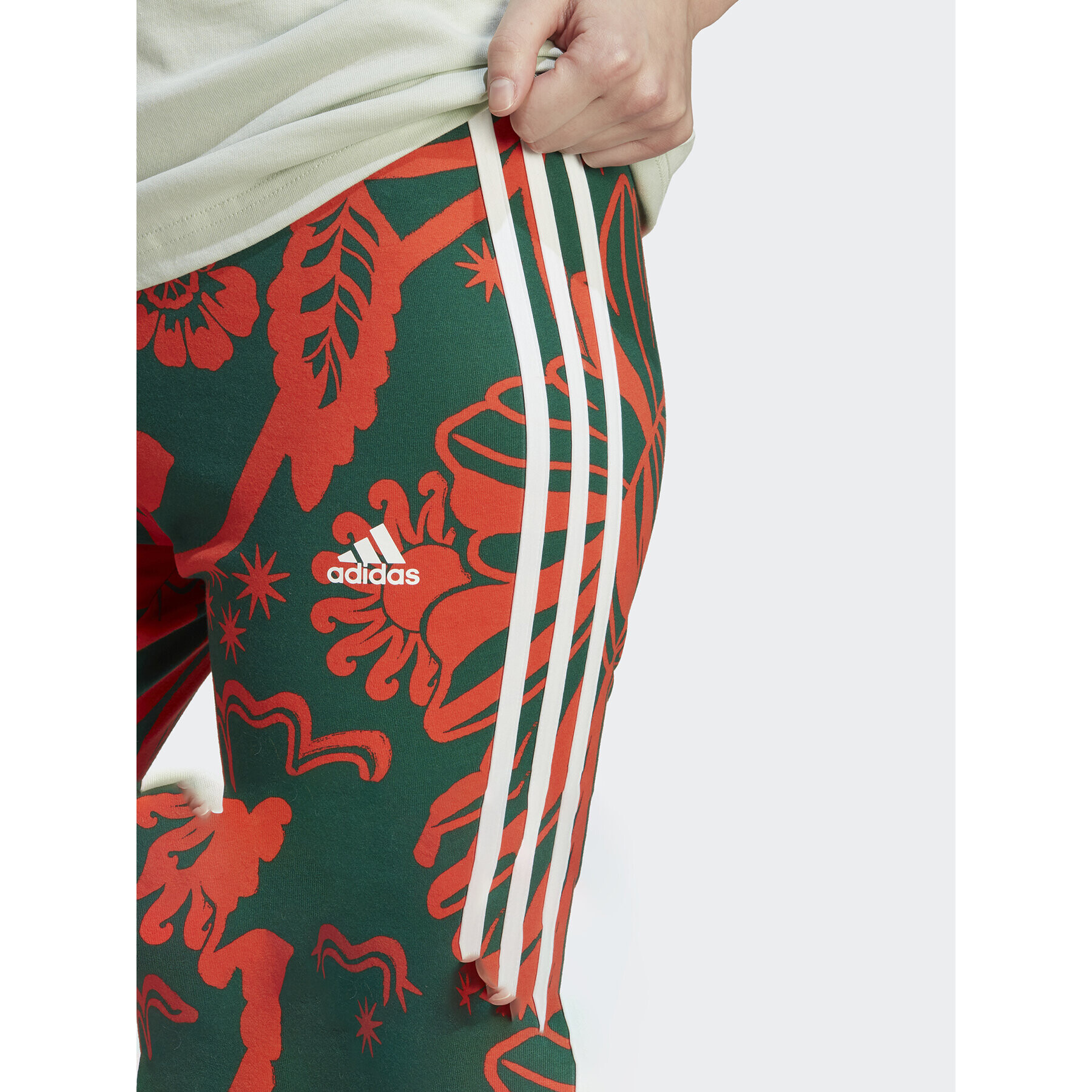 adidas Спортни шорти FARM Rio IM2382 Цветен Tight Fit - Pepit.bg