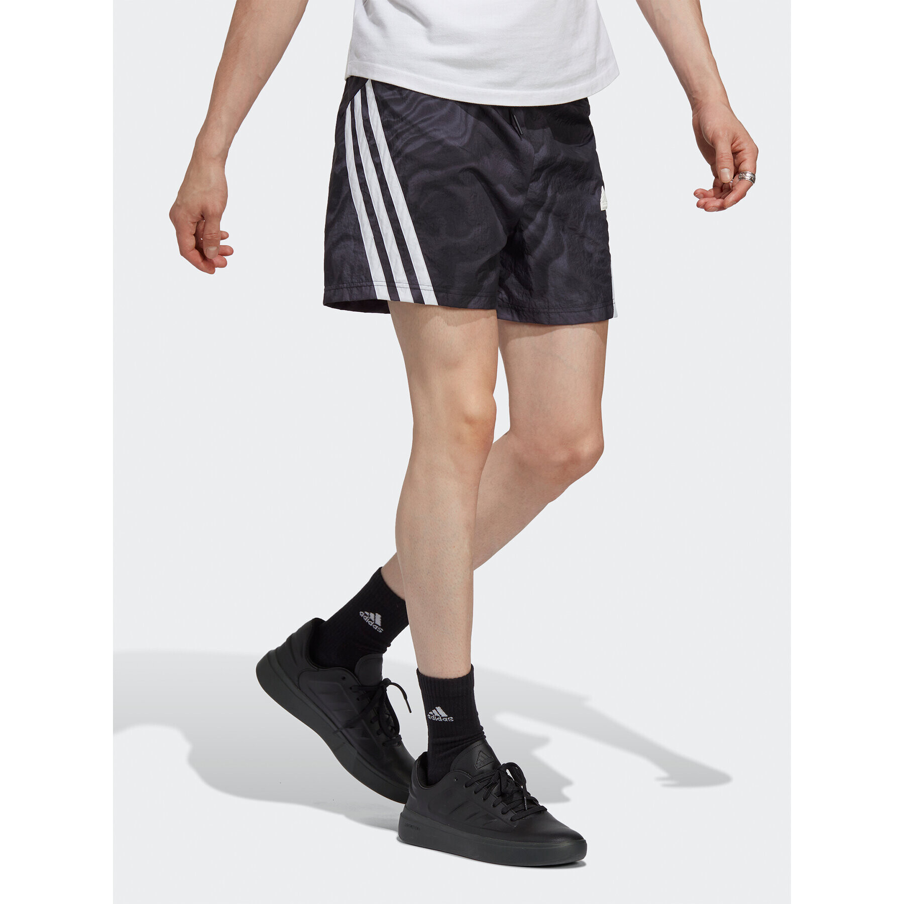 adidas Спортни шорти Future Icons Allover Print Shorts IC8252 Черен Regular Fit - Pepit.bg