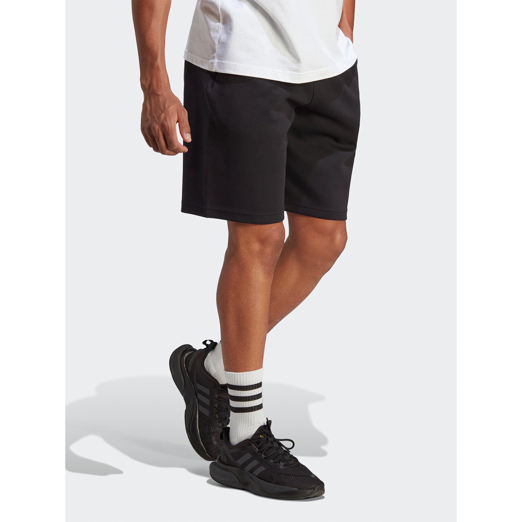 adidas Спортни шорти Future Icons Badge of Sport Shorts IC3737 Черен Regular Fit - Pepit.bg