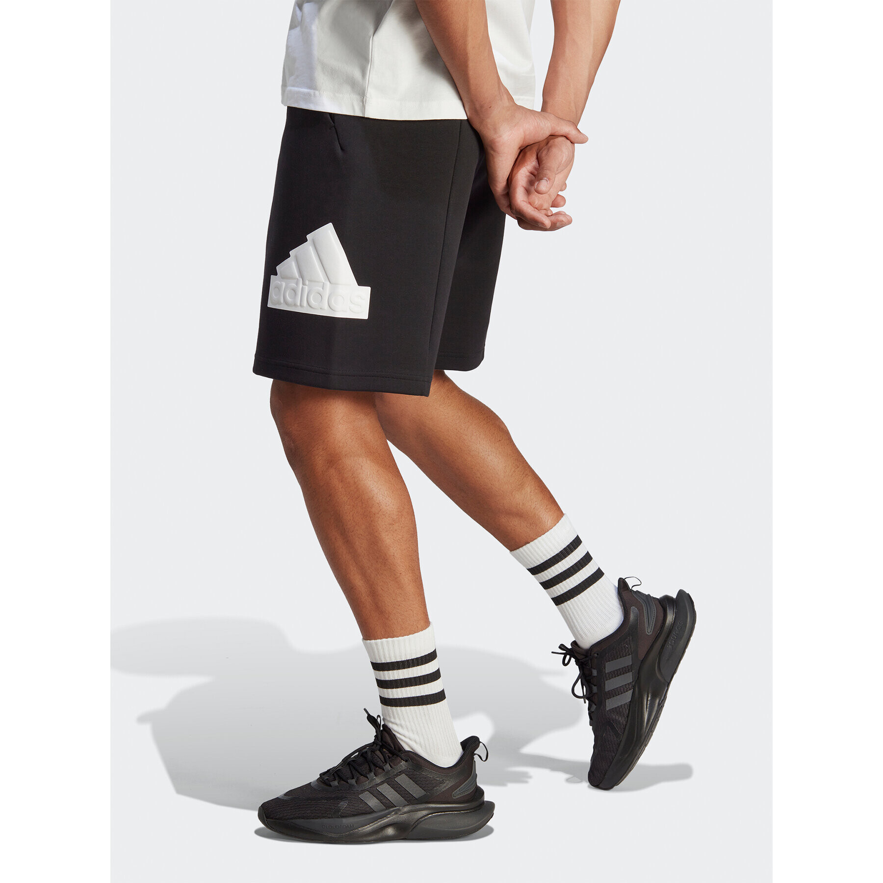 adidas Спортни шорти Future Icons Badge of Sport Shorts IC3737 Черен Regular Fit - Pepit.bg