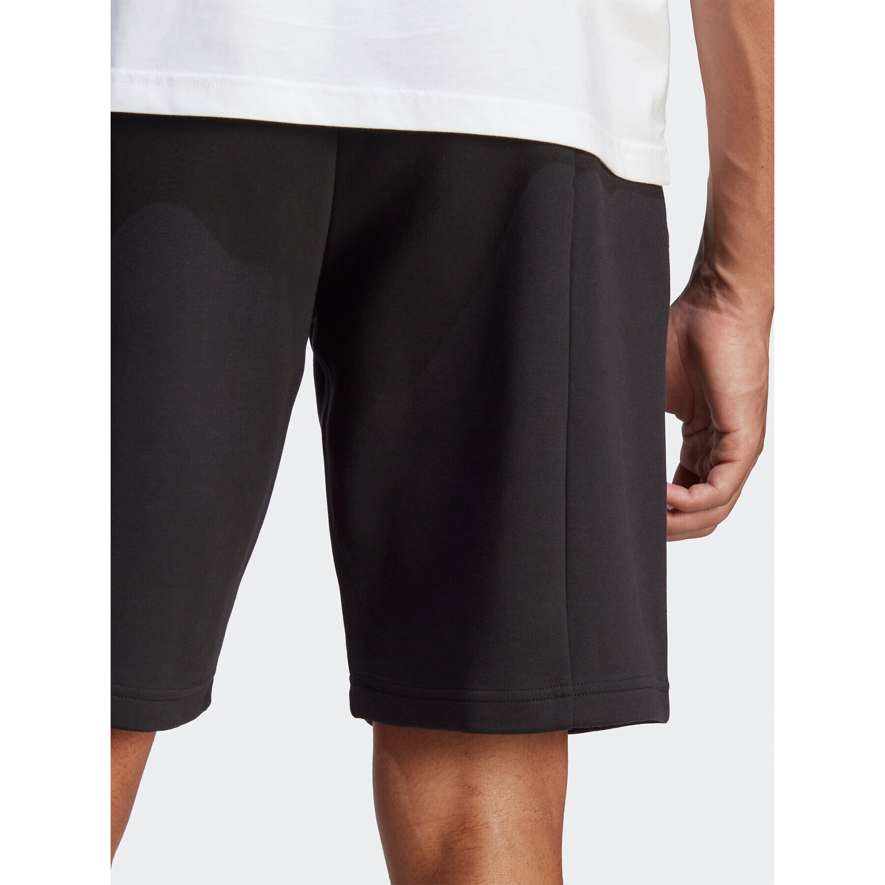 adidas Спортни шорти Future Icons Badge of Sport Shorts IC3737 Черен Regular Fit - Pepit.bg