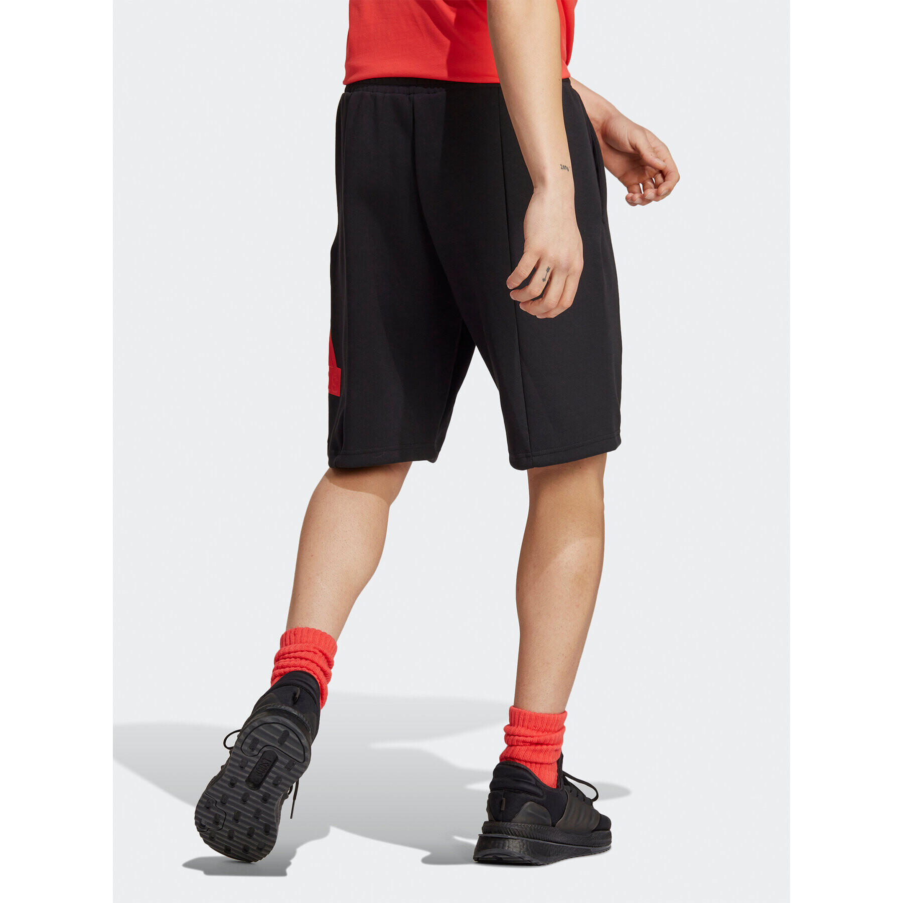 adidas Спортни шорти Future Icons Badge of Sport Shorts IC6730 Черен Regular Fit - Pepit.bg