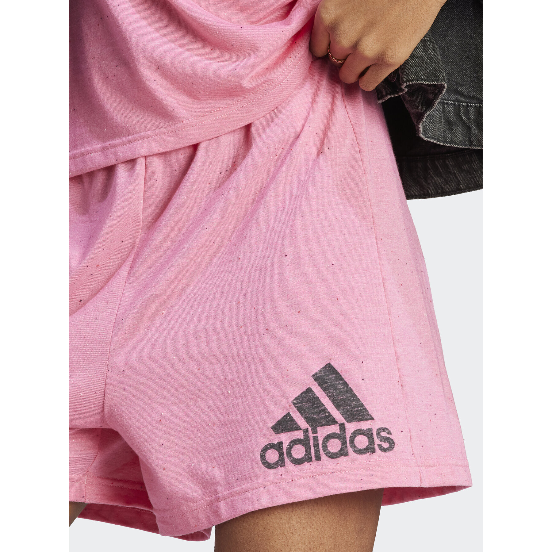 adidas Спортни шорти Future Icons Winners IM2414 Розов Loose Fit - Pepit.bg