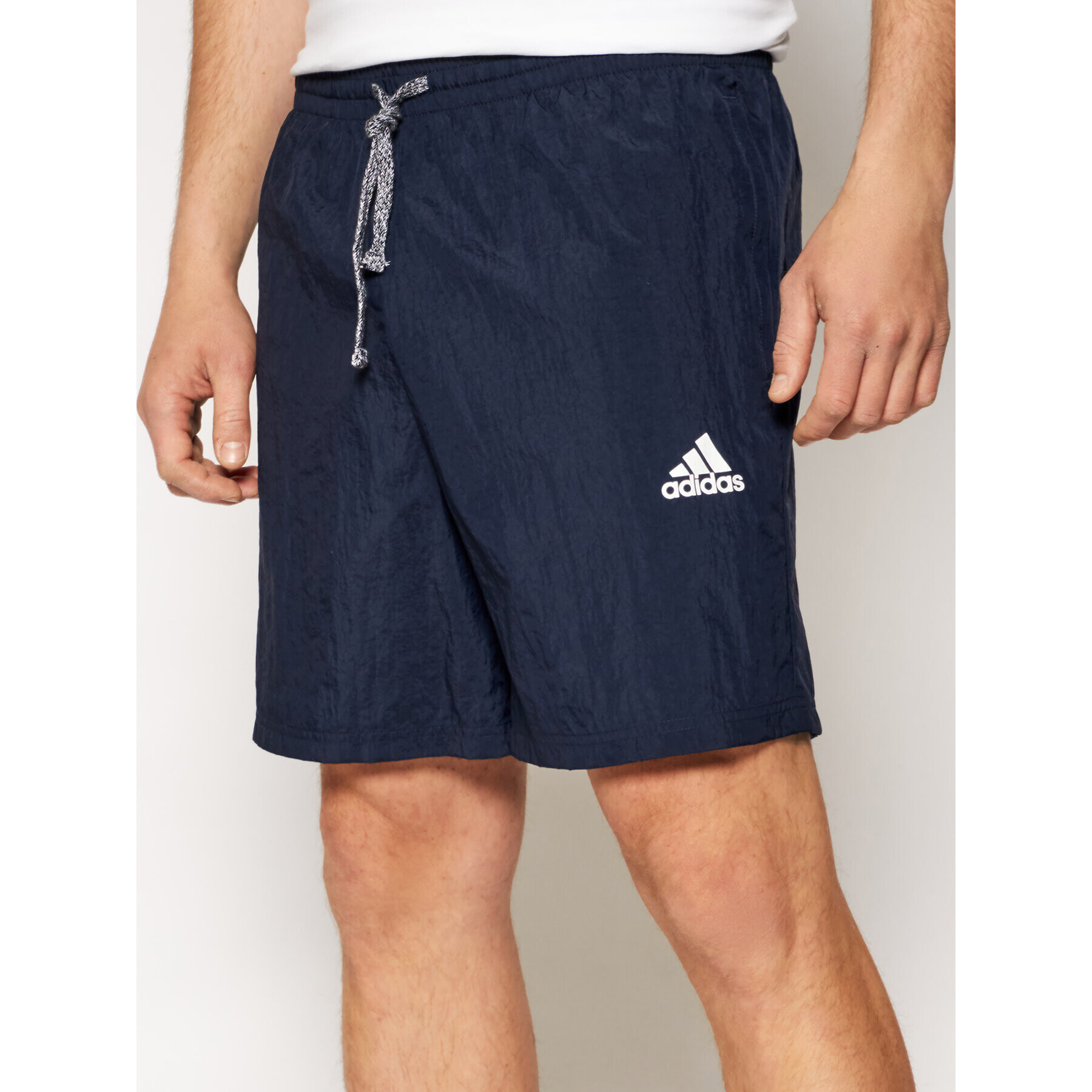 adidas Спортни шорти M Favs Q2 Sho GK9595 Тъмносин Regular Fit - Pepit.bg