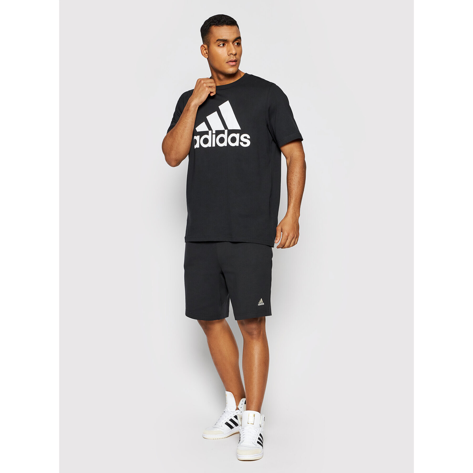 adidas Performance Спортни шорти Studio Lounge HB6590 Черен Regular Fit - Pepit.bg