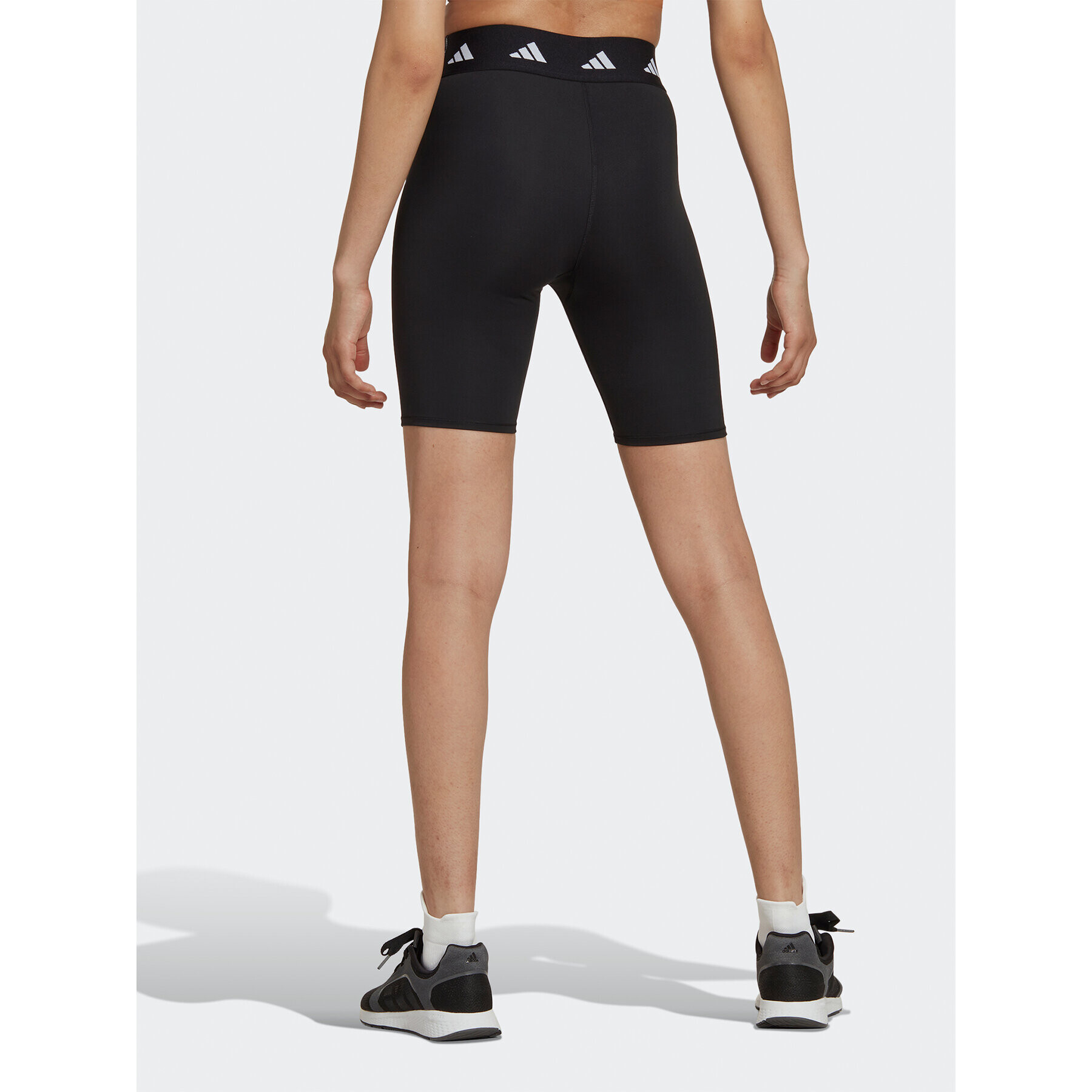 adidas Спортни шорти Techfit Bike Short HF6681 Черен Tight Fit - Pepit.bg