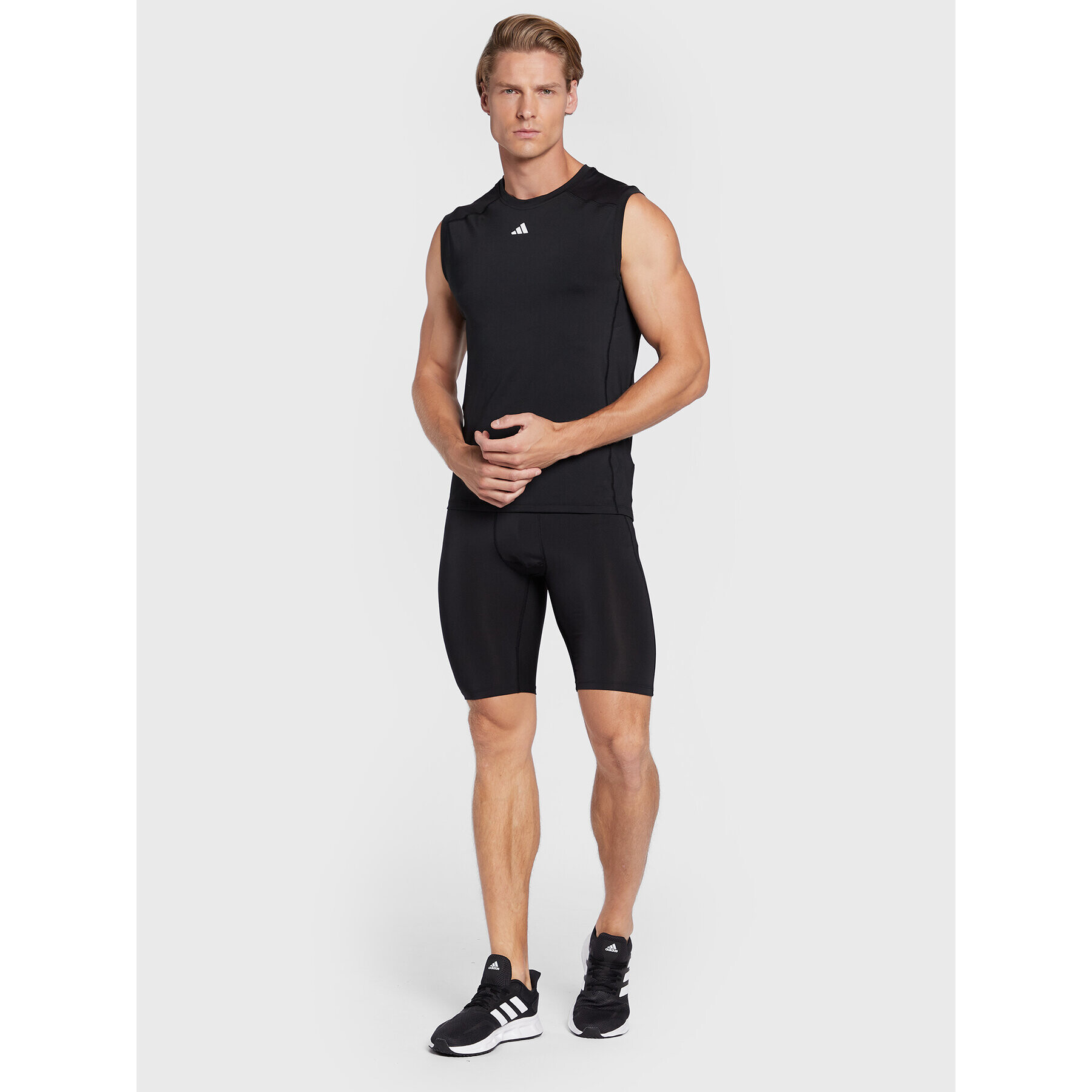 adidas Спортни шорти Techfit Training HJ9921 Черен Slim Fit - Pepit.bg