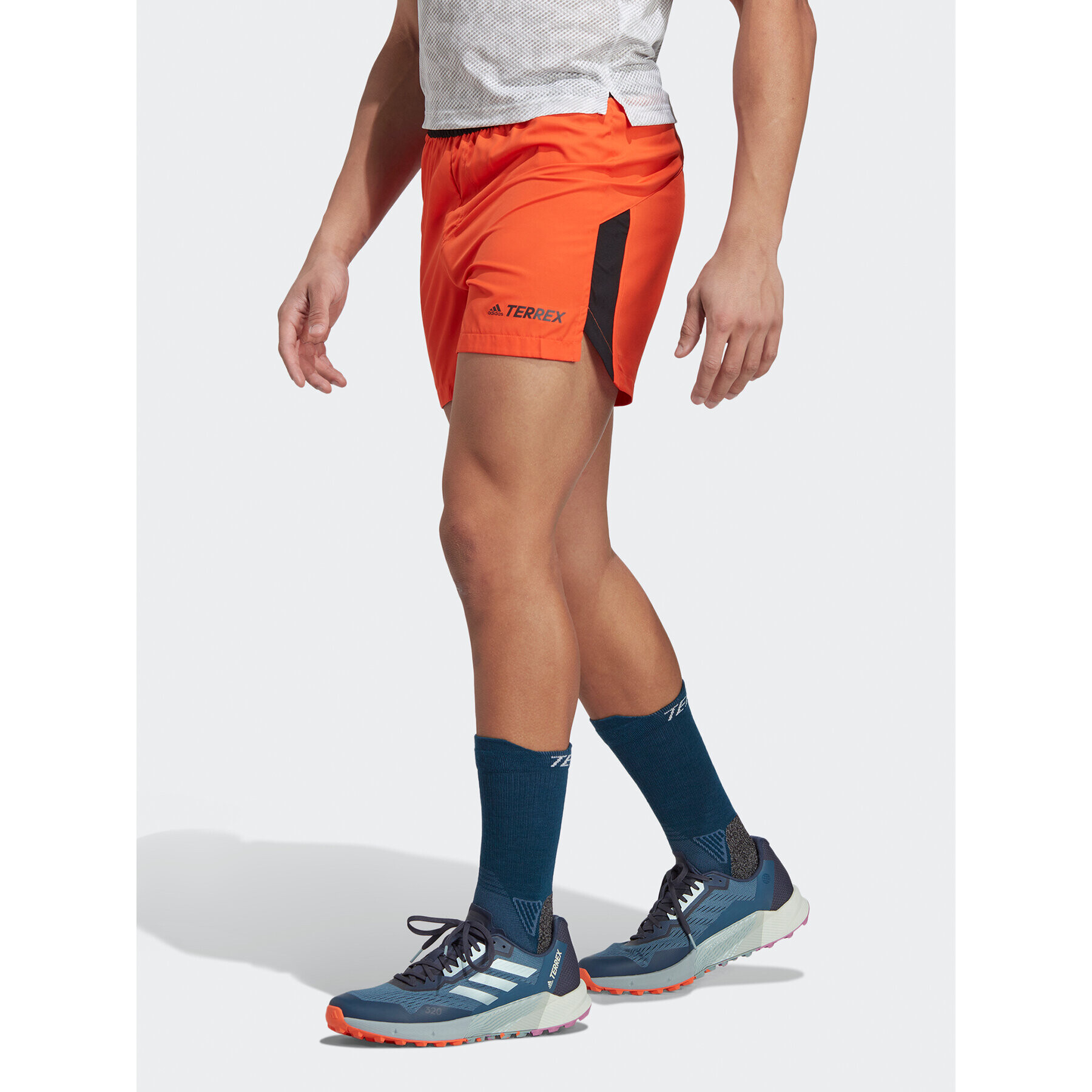 adidas Спортни шорти TERREX TRAIL RUNNING SHORTS HS9551 Оранжев Slim Fit - Pepit.bg