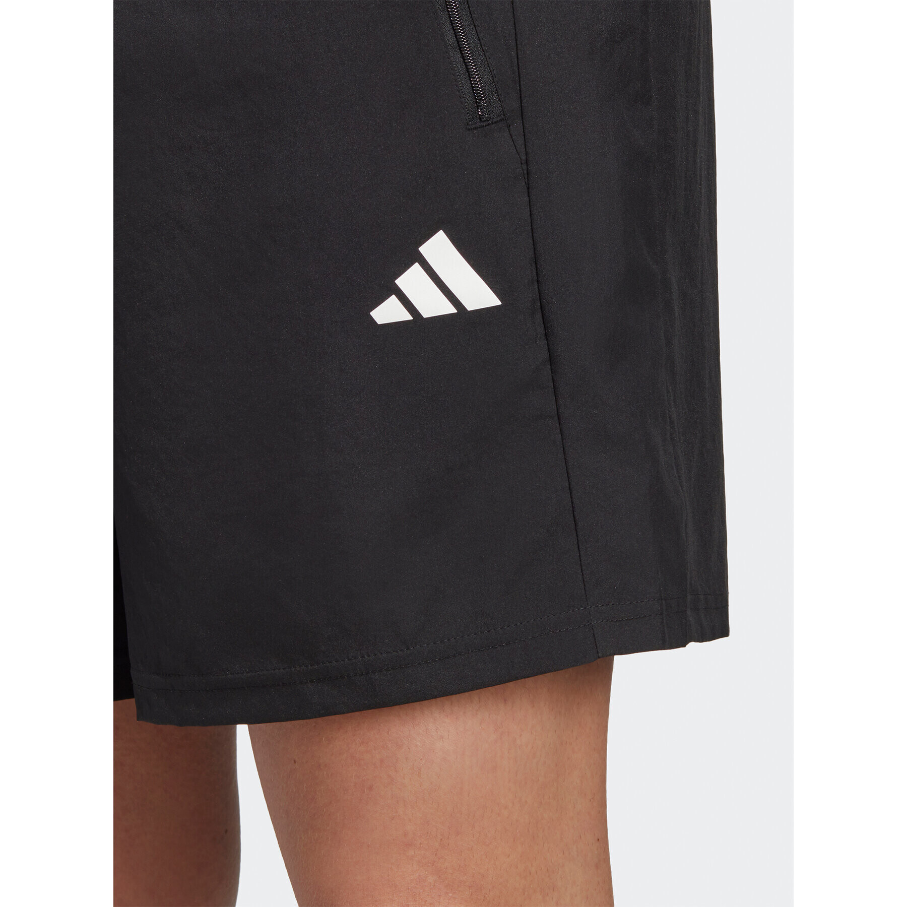 adidas Спортни шорти Train Essentials Woven Training Shorts IC6976 Черен Regular Fit - Pepit.bg