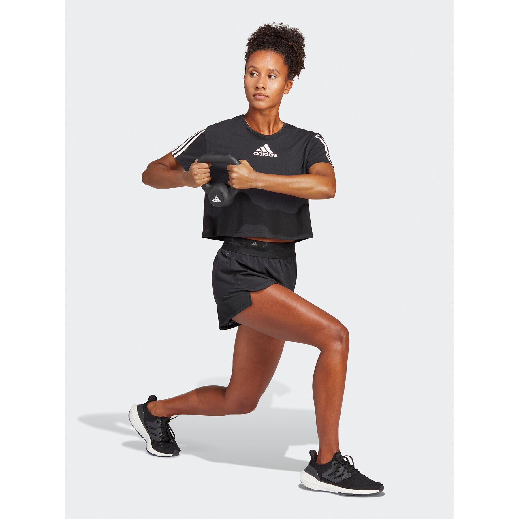 adidas Спортни шорти Training Hyperglam Pacer Shorts IC8061 Черен Regular Fit - Pepit.bg